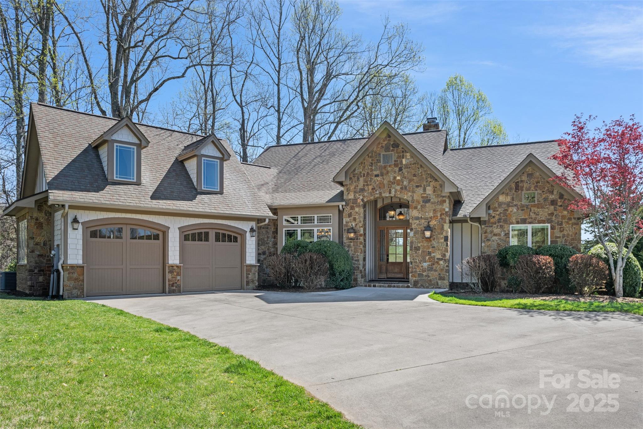 46 N Ridge Lane