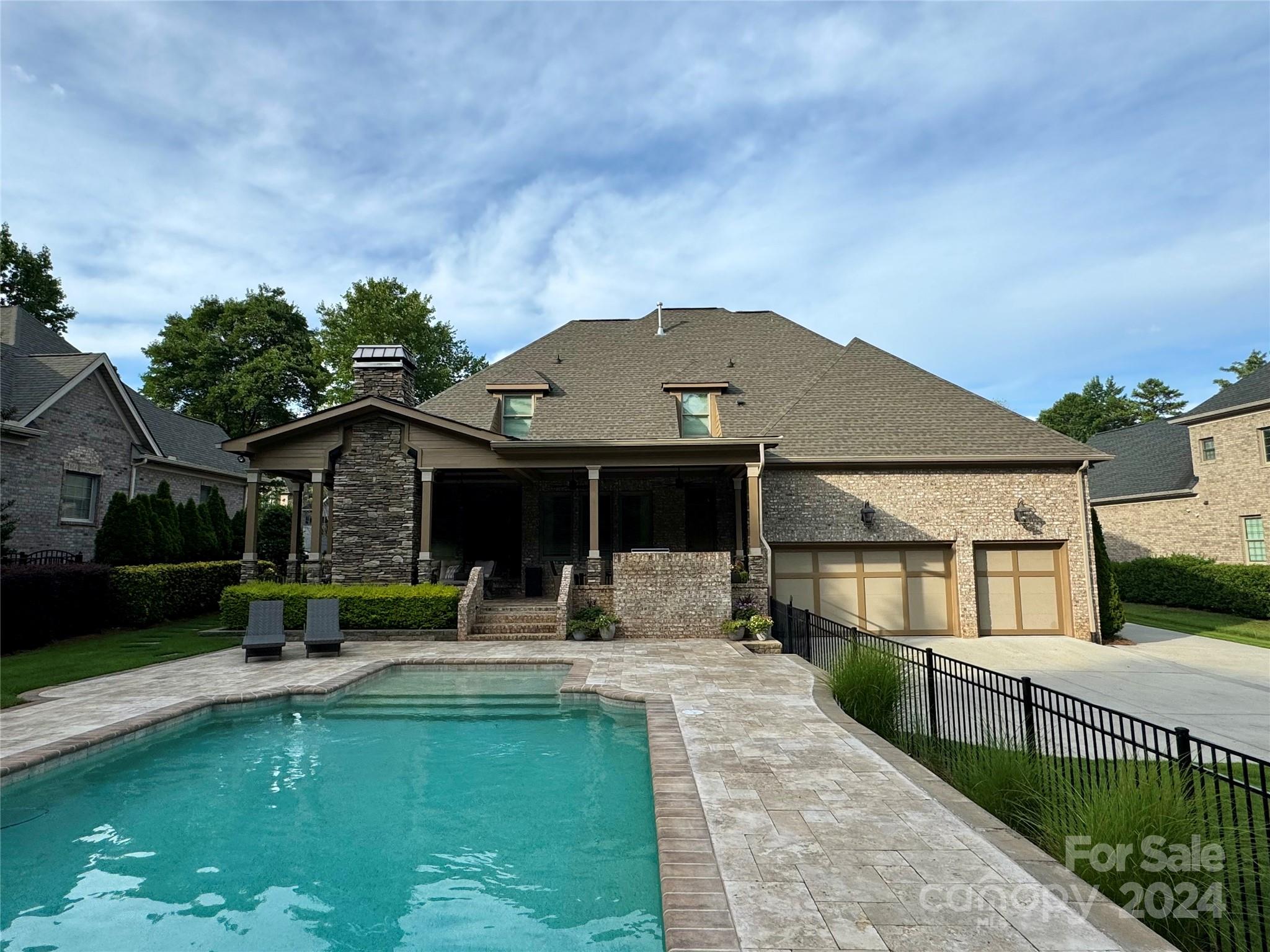 Anniston Grove - Residential