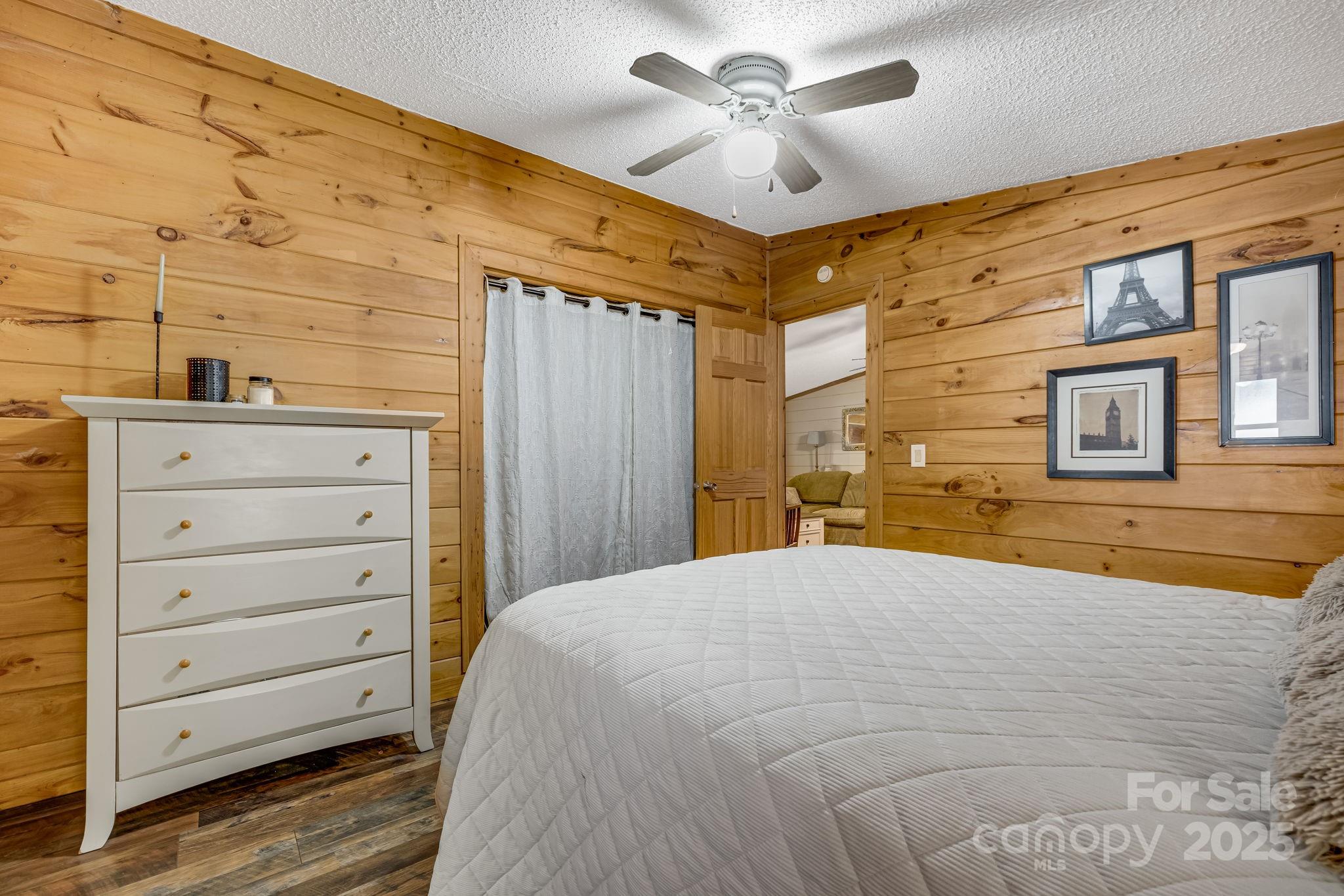 Mountain Shadows - Residential