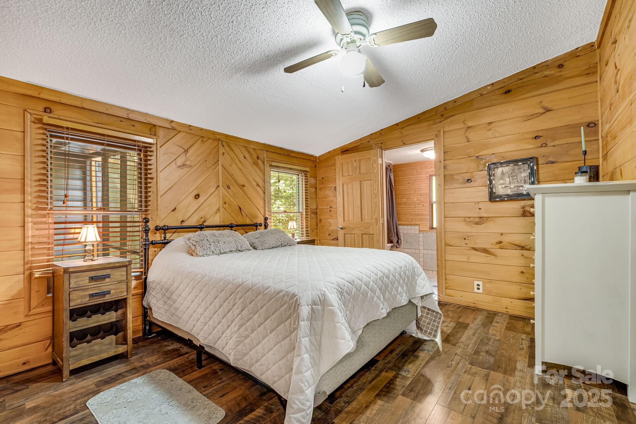 Mountain Shadows - Residential