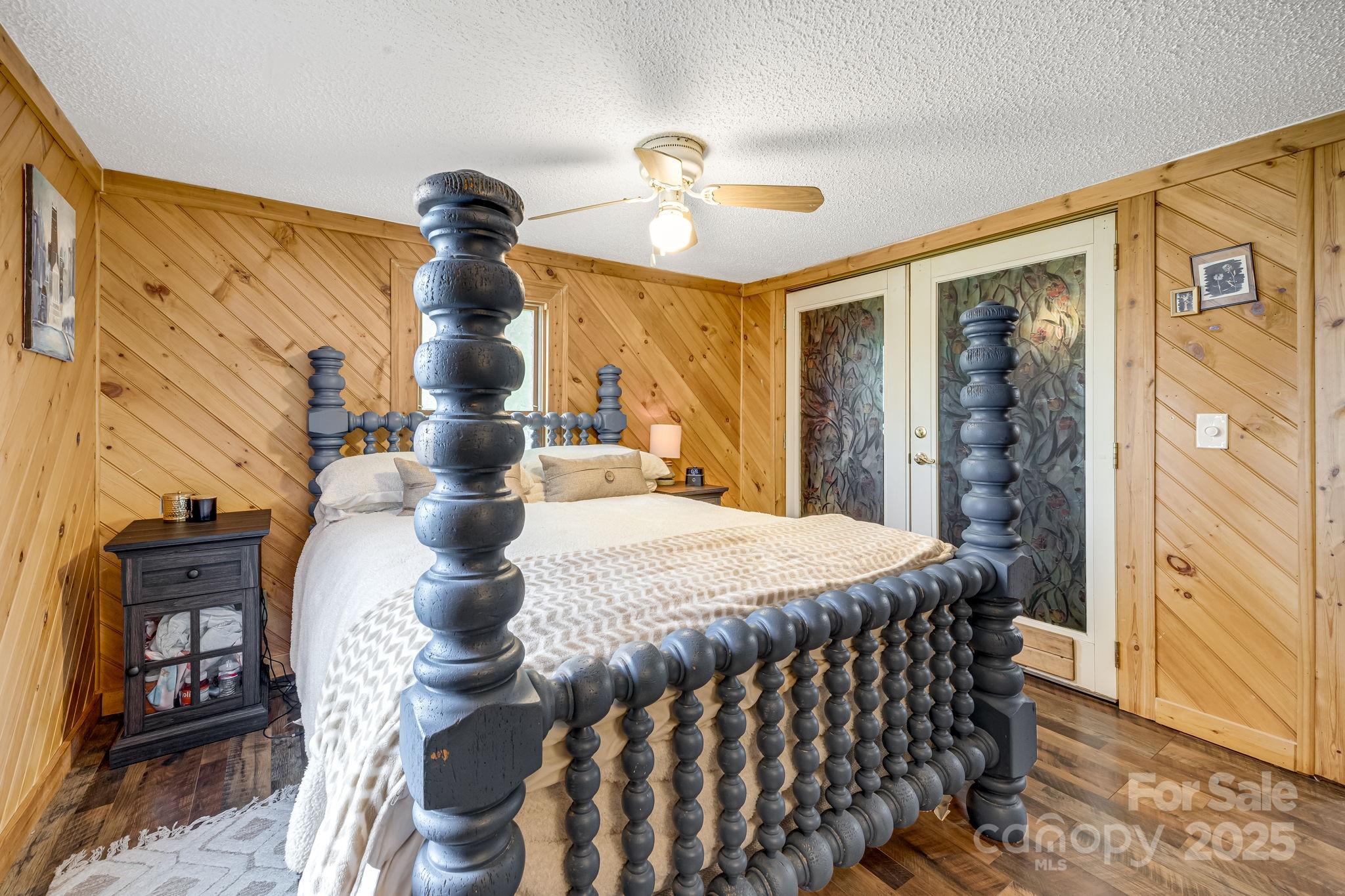 Mountain Shadows - Residential