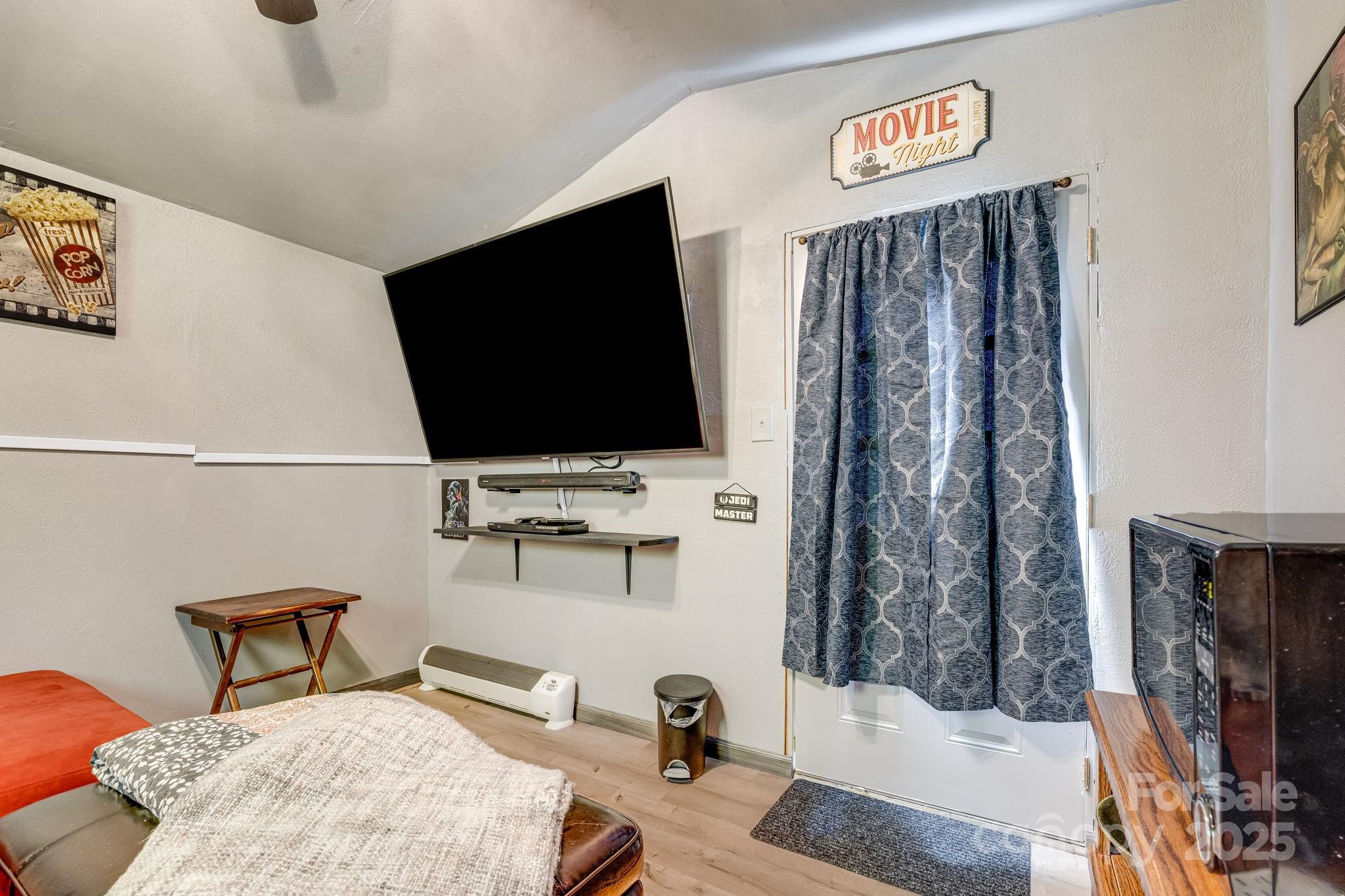 Mountain Shadows - Residential