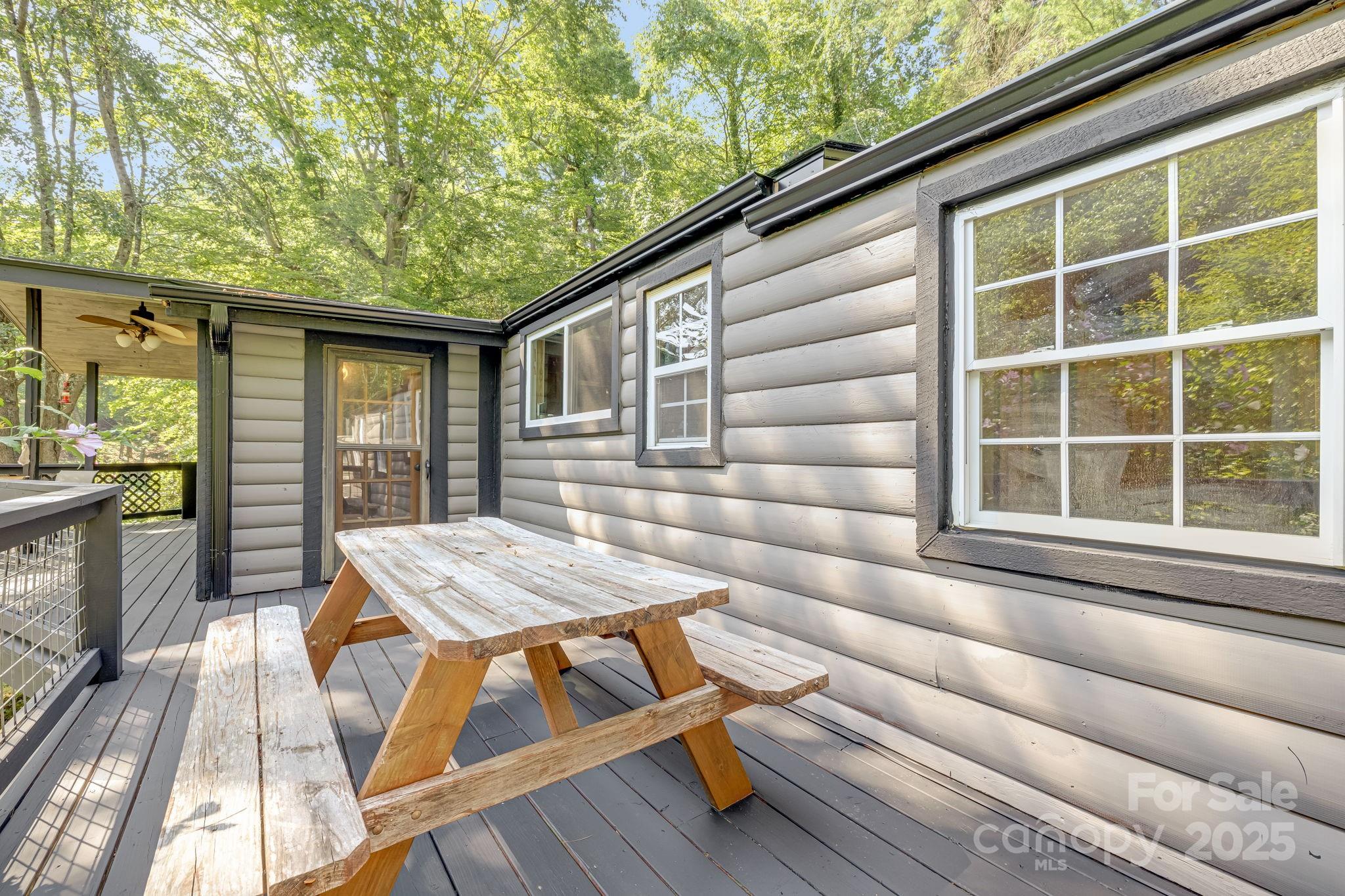 Mountain Shadows - Residential