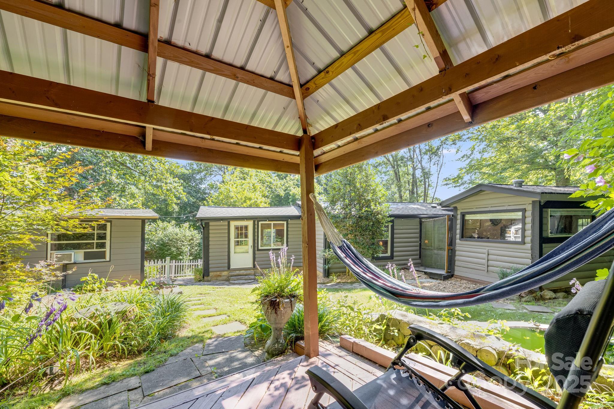 Mountain Shadows - Residential