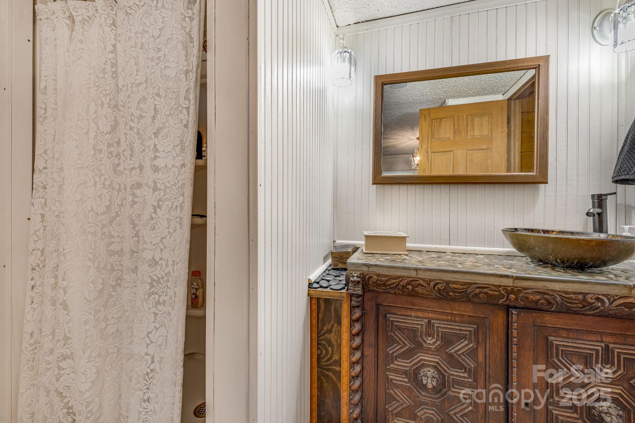 Mountain Shadows - Residential