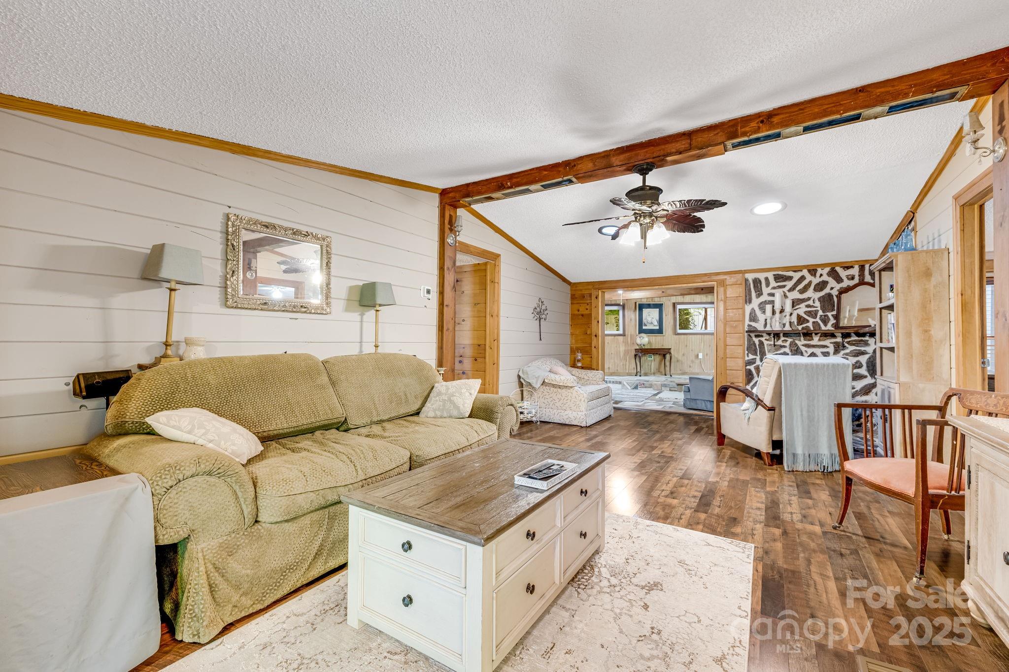 Mountain Shadows - Residential