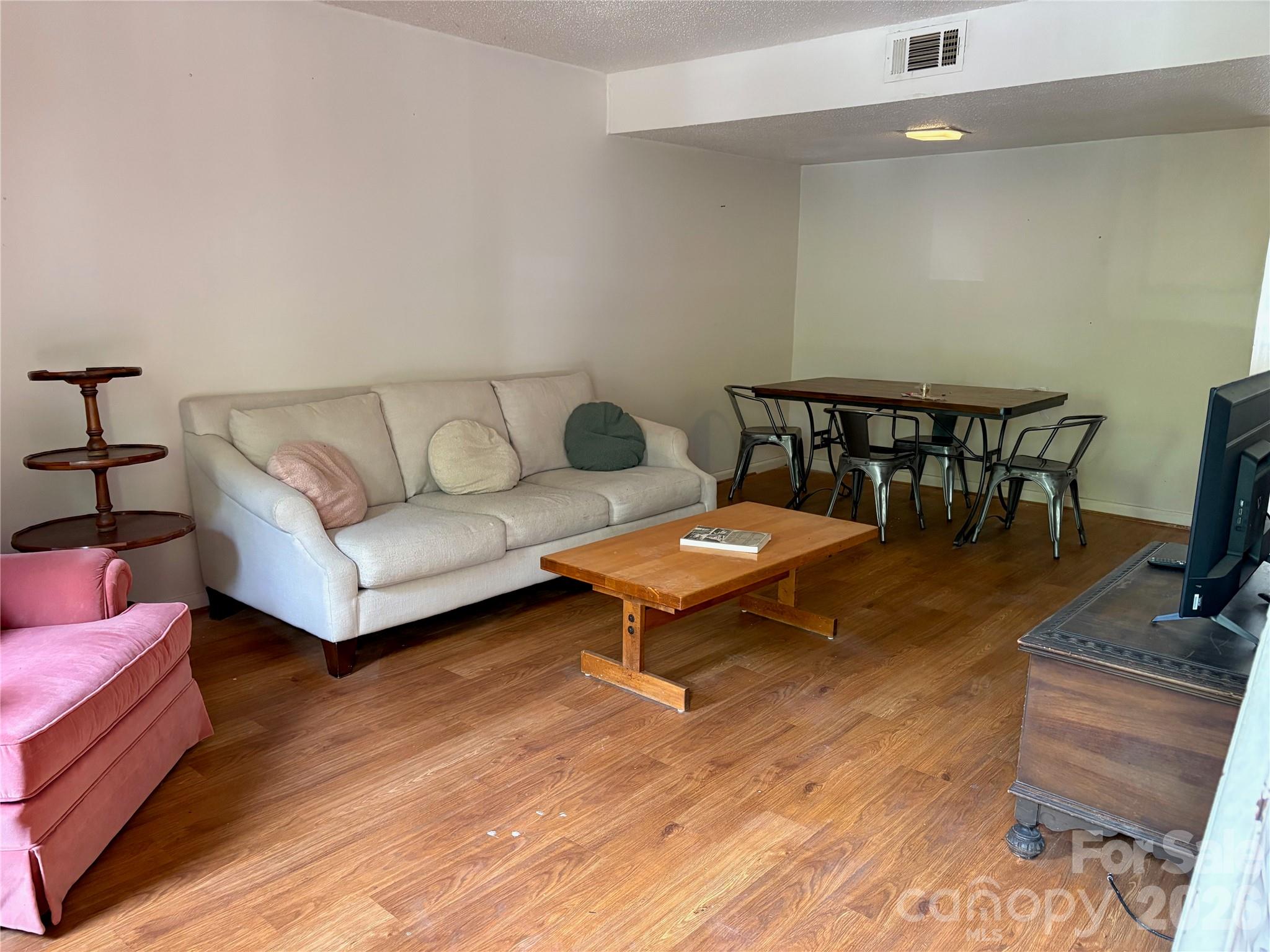 Cliffdwellers Condos - Residential