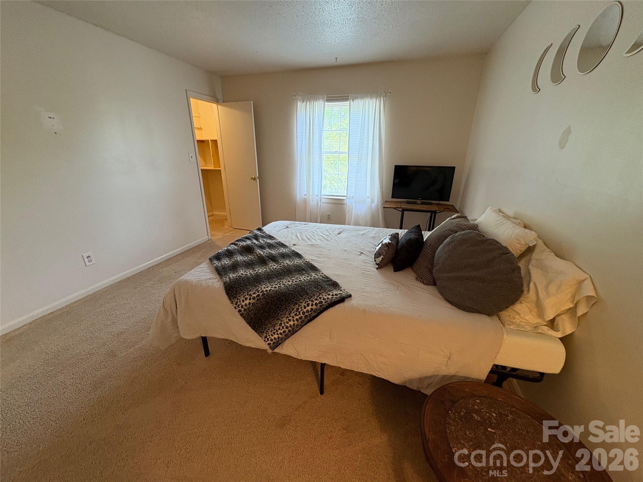 Cliffdwellers Condos - Residential