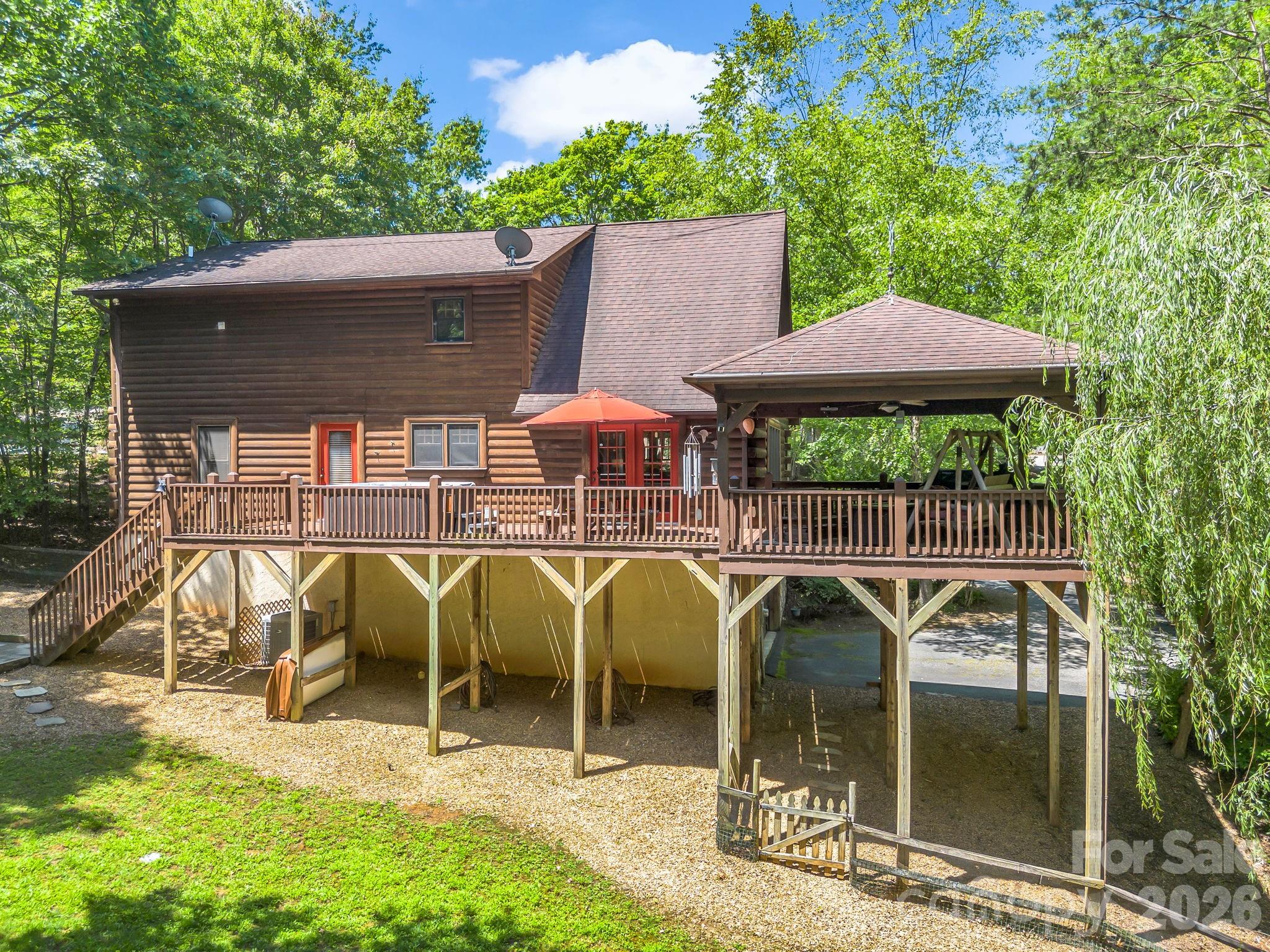 136 Dalton Court