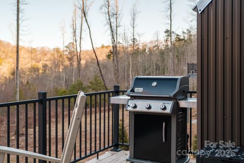 A home in Lake Toxaway