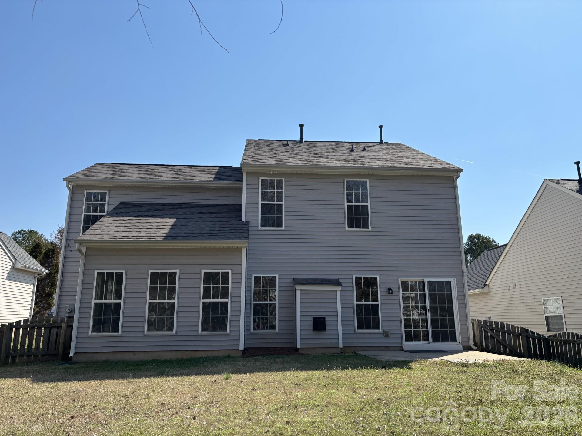 2022 Bridleside Drive