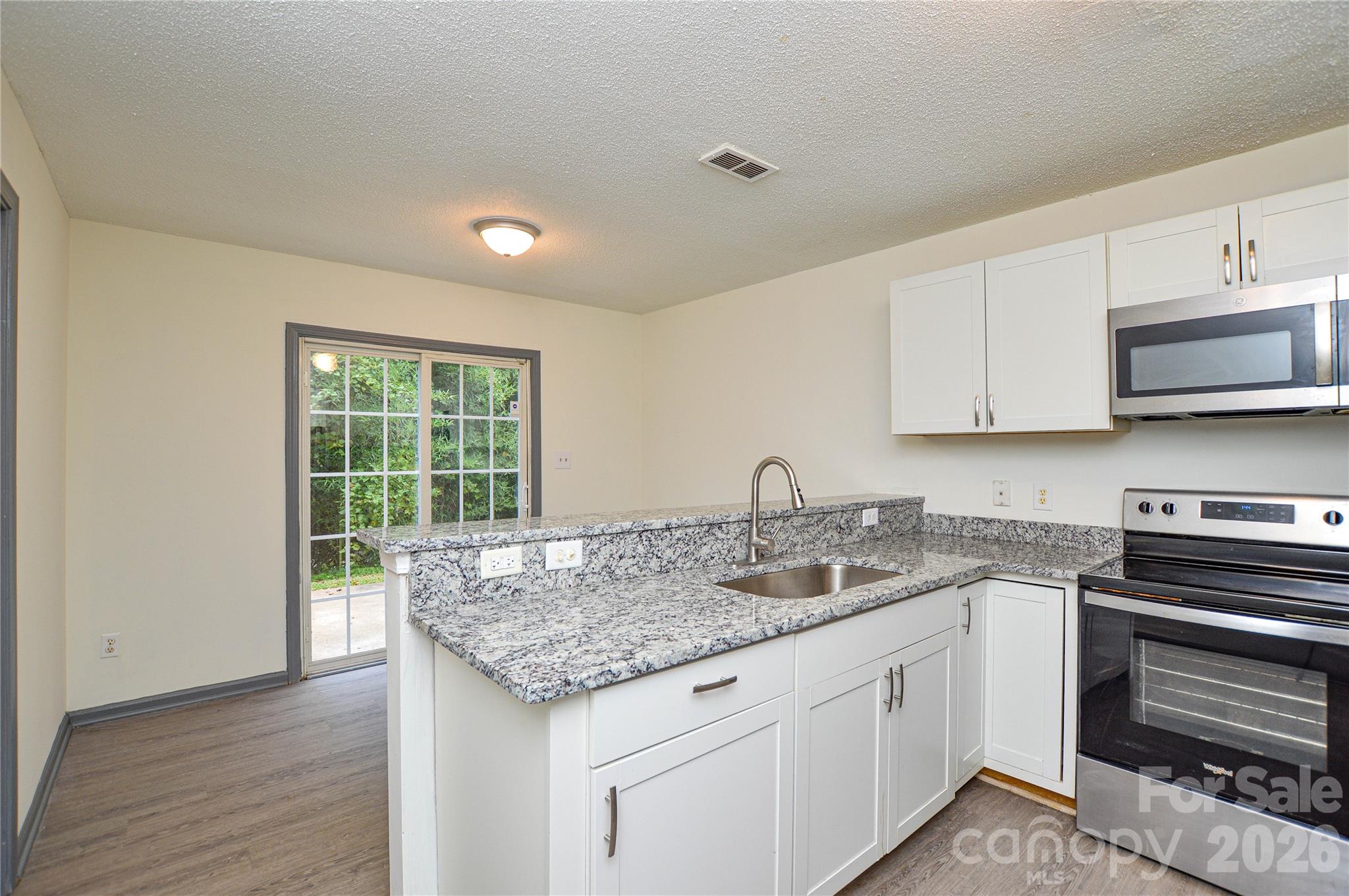 Glenwood Arms Condo - Residential