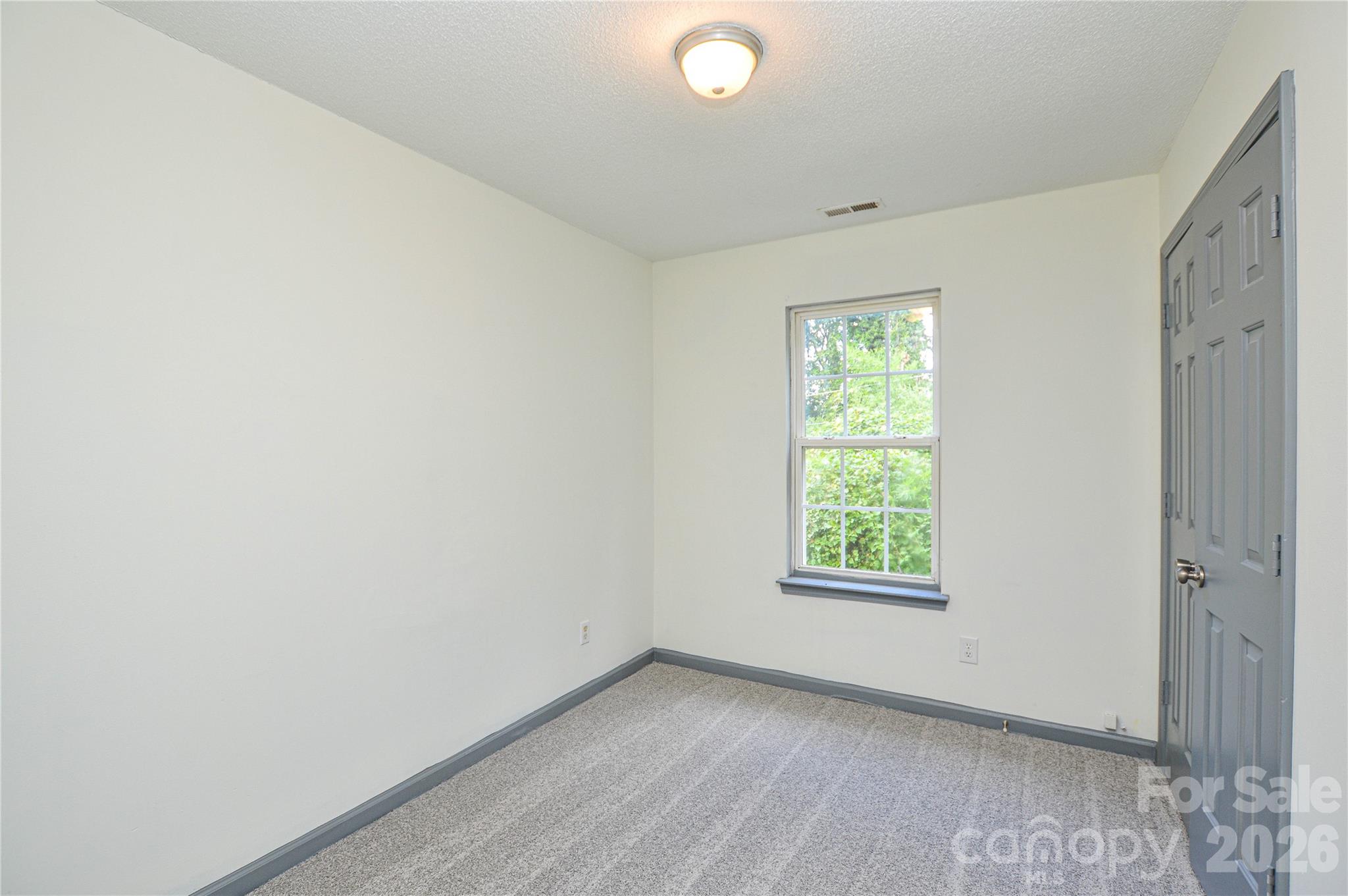 Glenwood Arms Condo - Residential