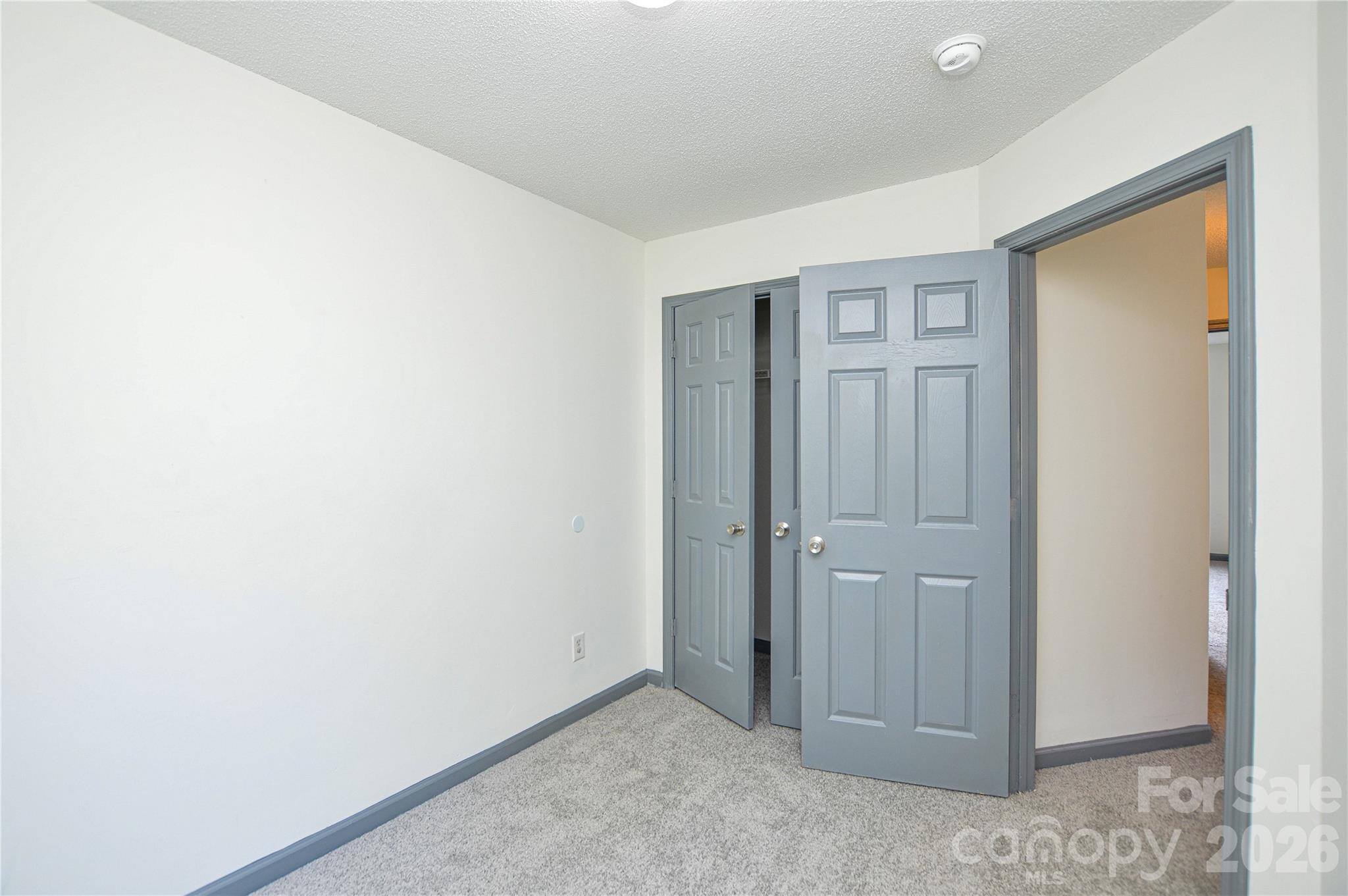 Glenwood Arms Condo - Residential