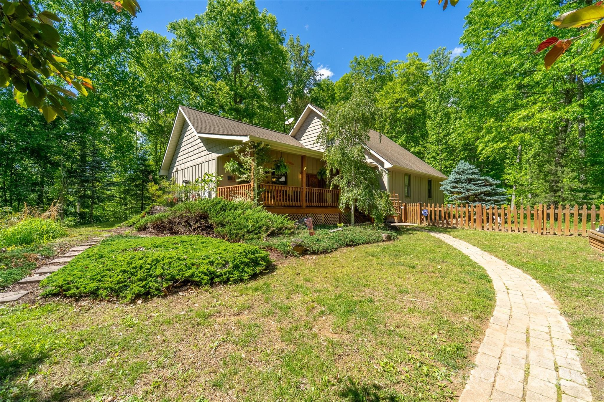 211 Natural Trail