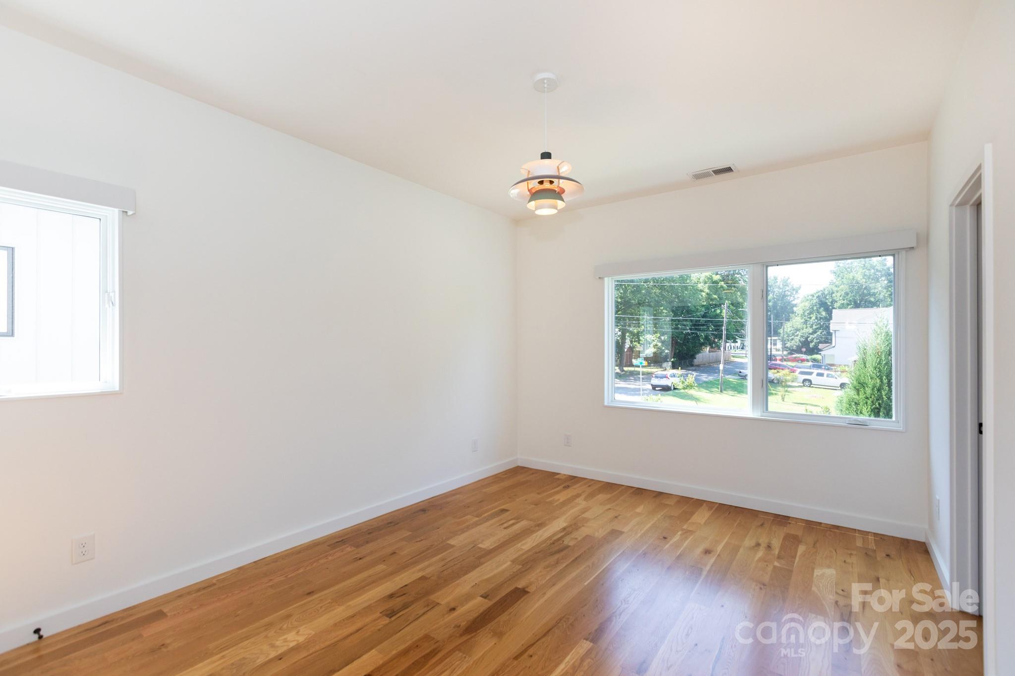 Oakhurst - Residential