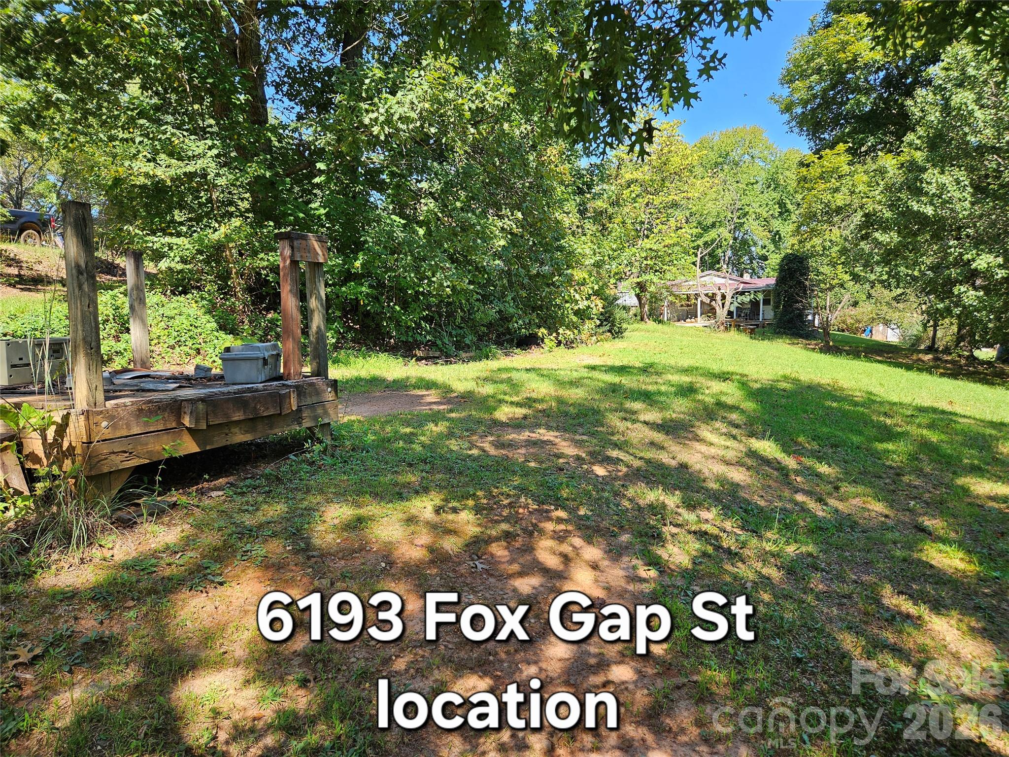 6197 Fox Gap Street