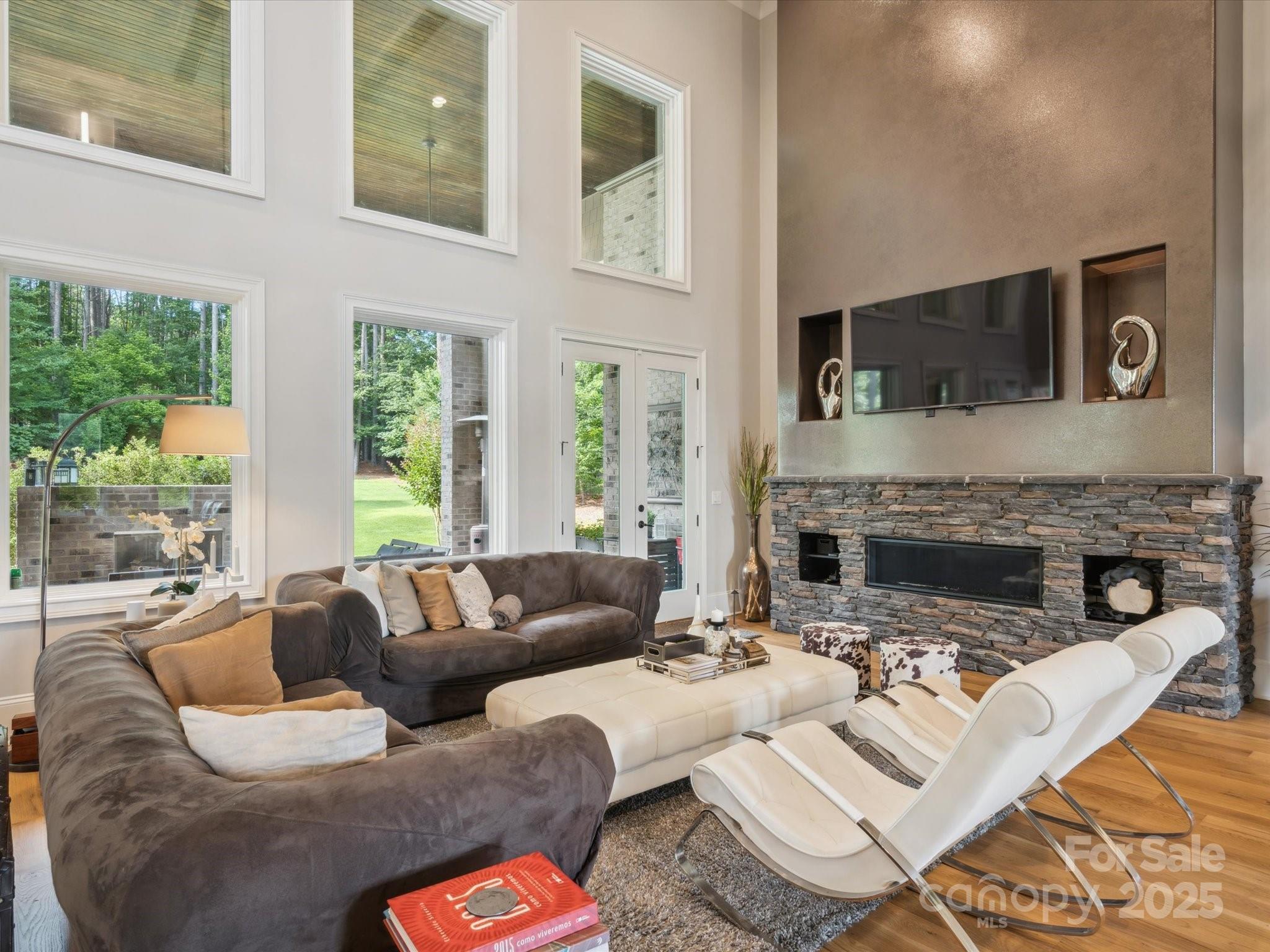 Watertree Landing - Residential