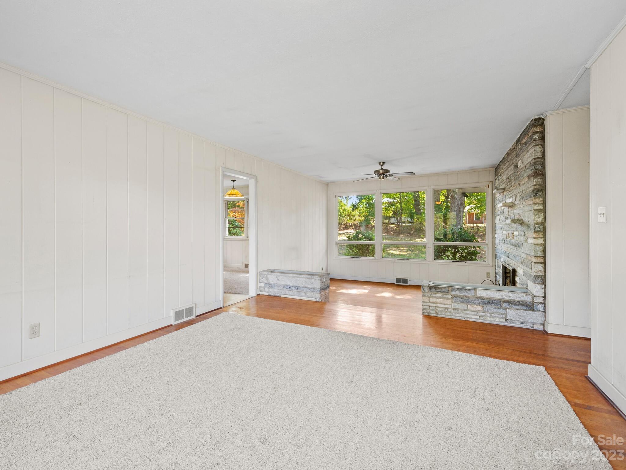 Sunnyside - Residential