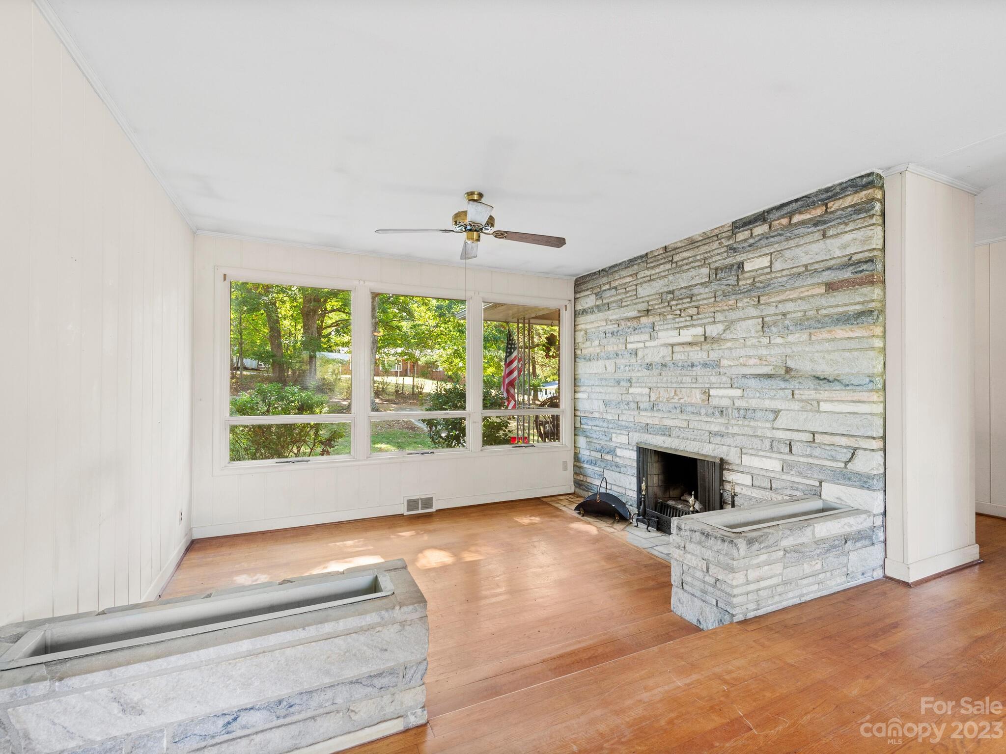 Sunnyside - Residential