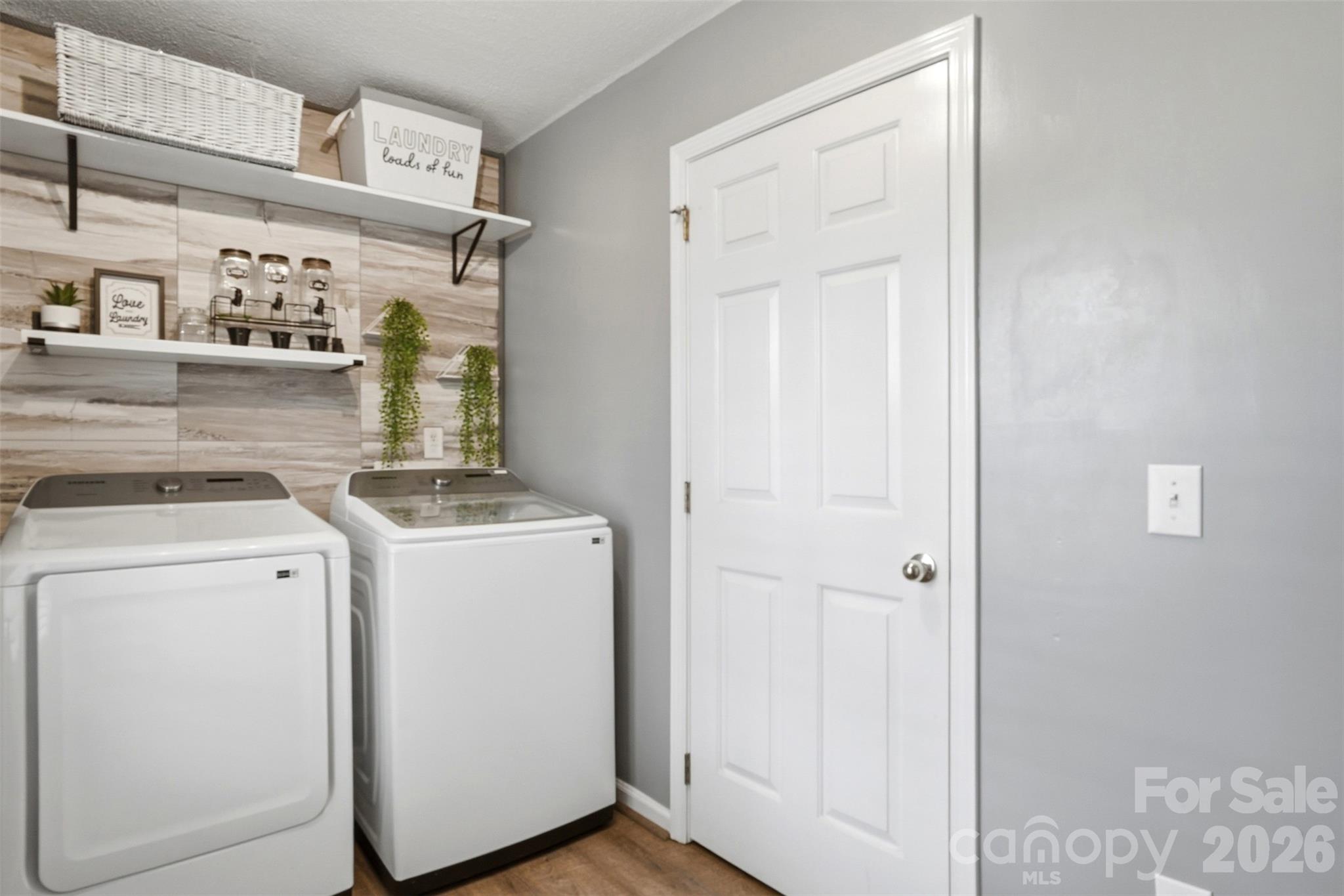 Martin Lakes - Residential