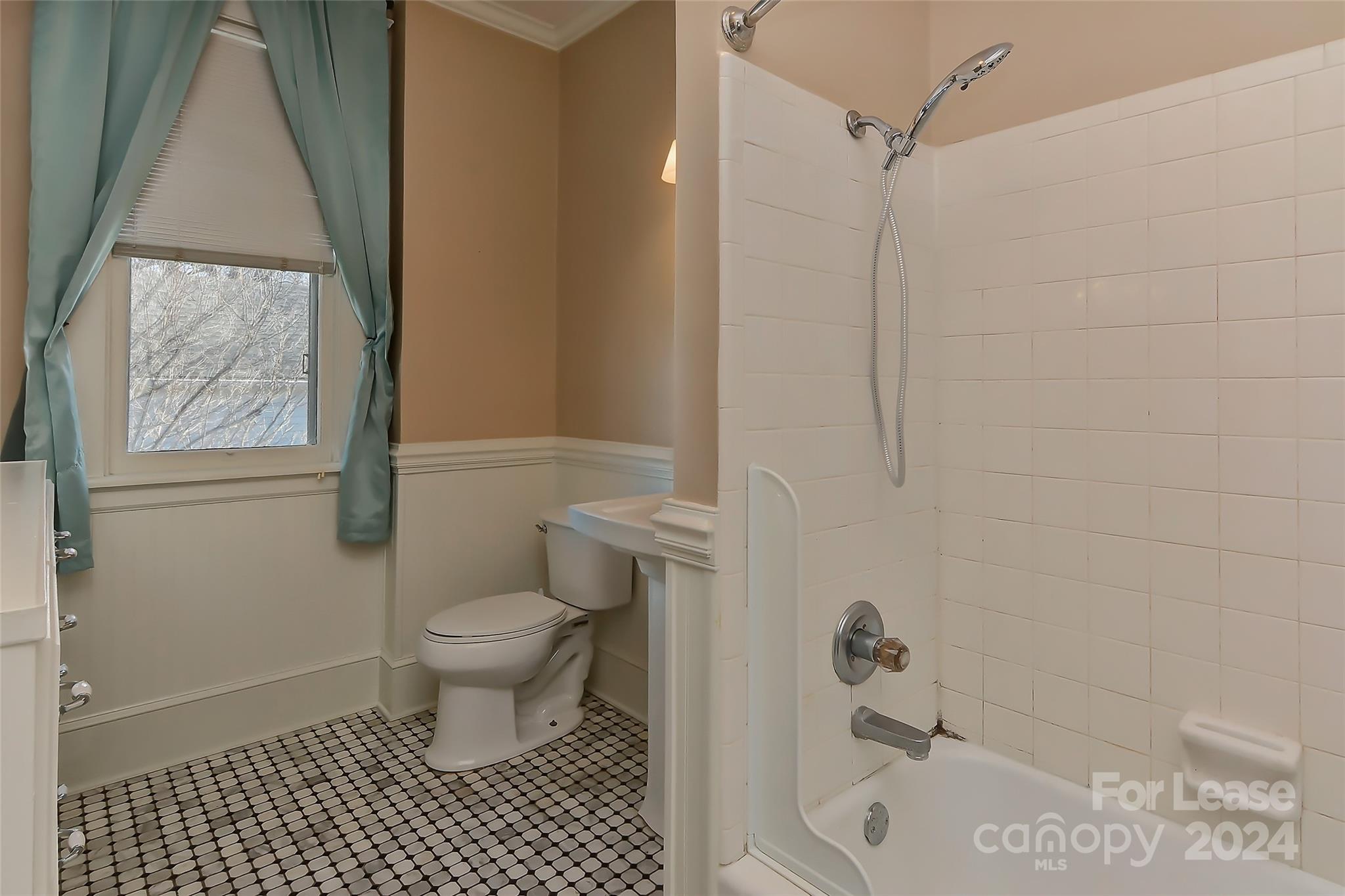 Historic District - Residential Lease