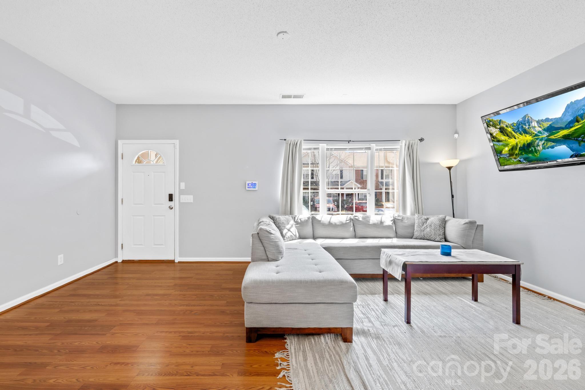 2823 Summergrove Court