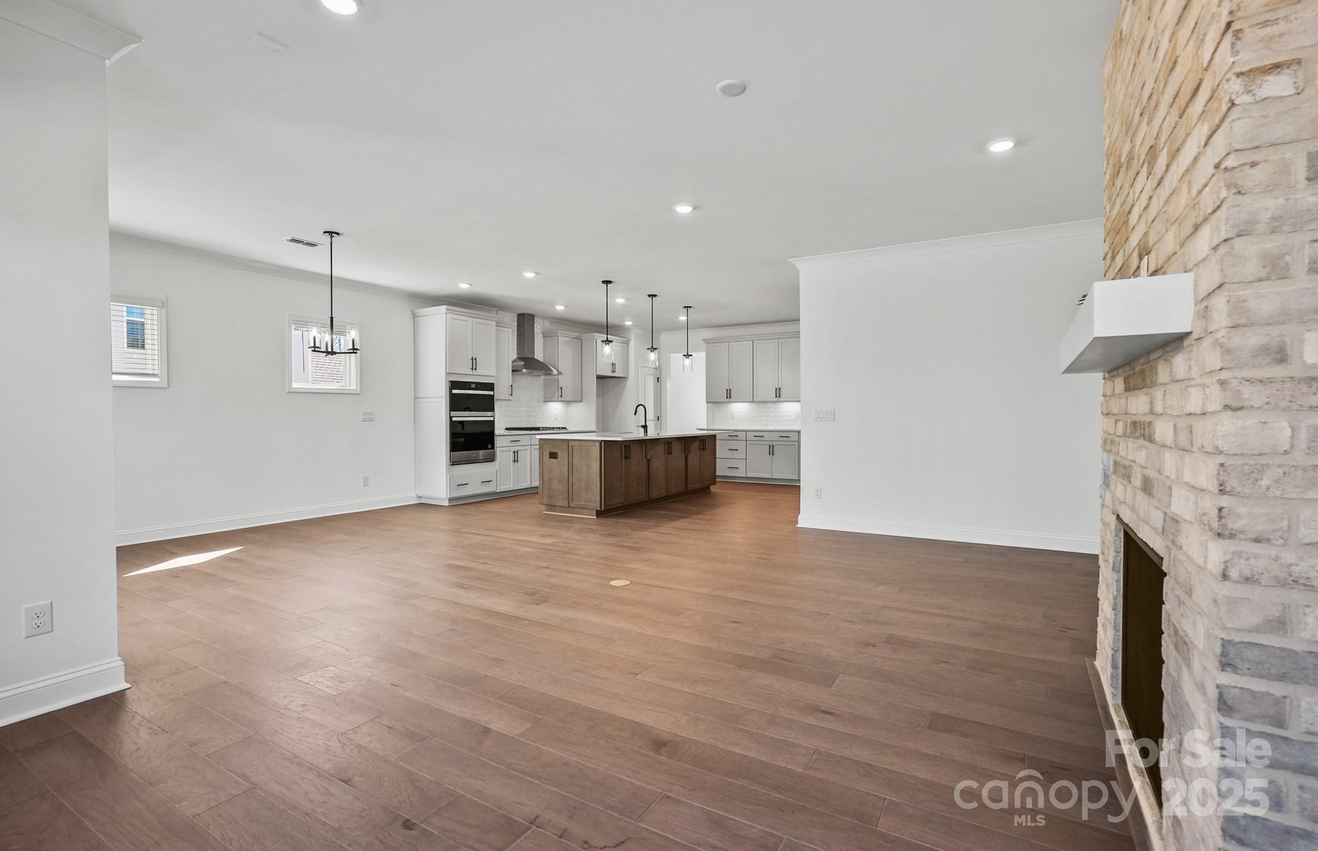 Kinsdale - Residential