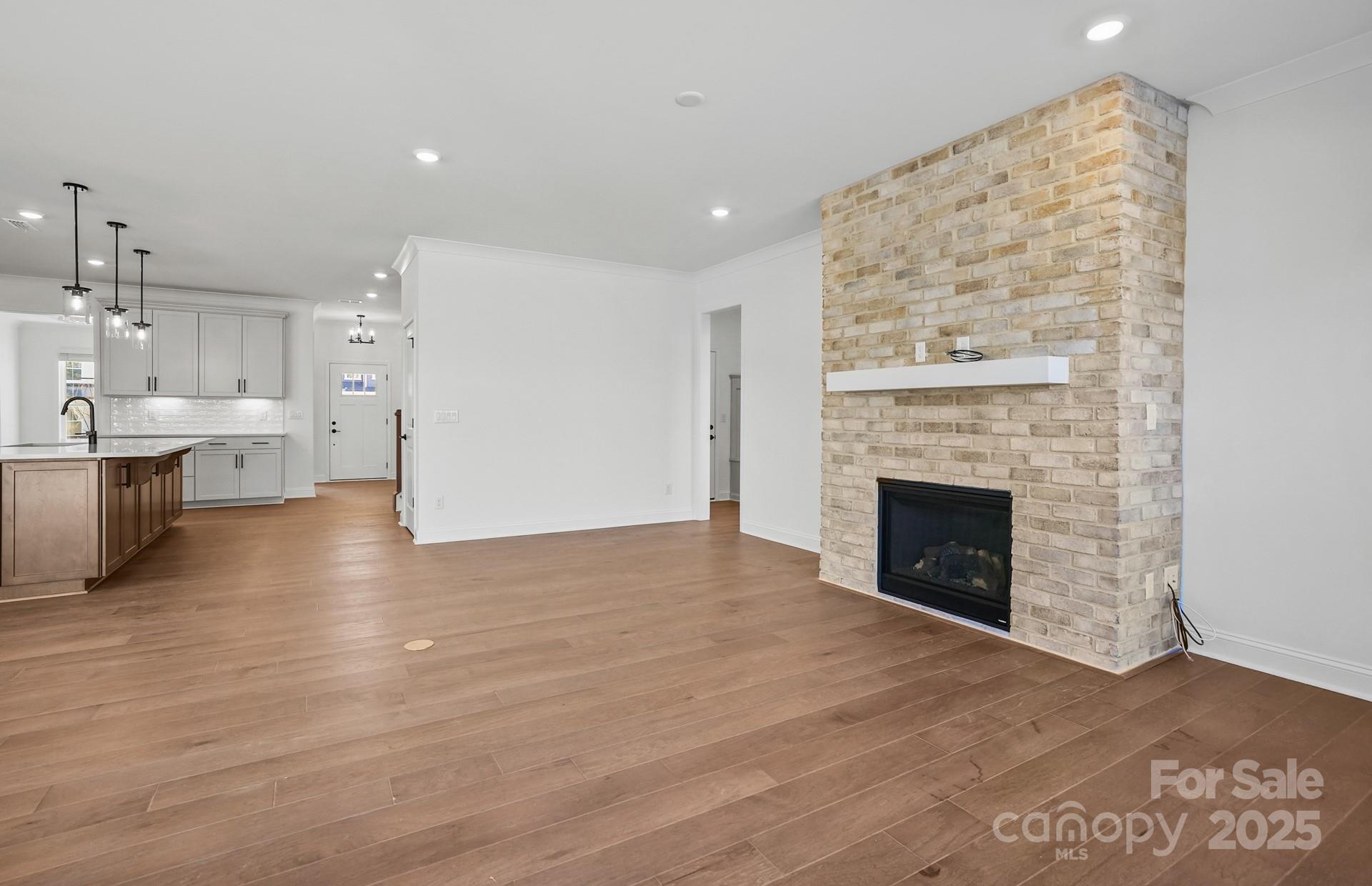 Kinsdale - Residential