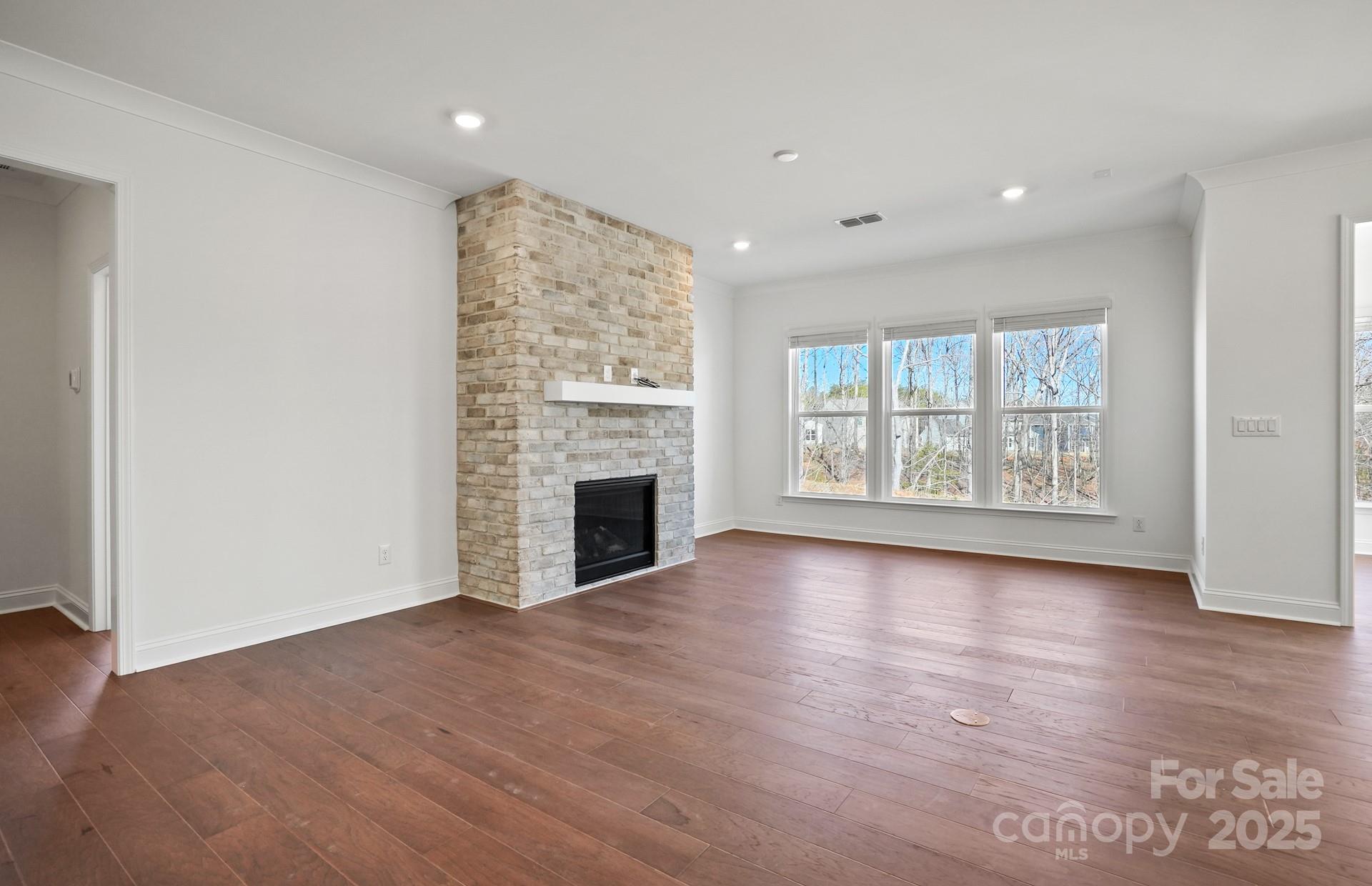 Kinsdale - Residential