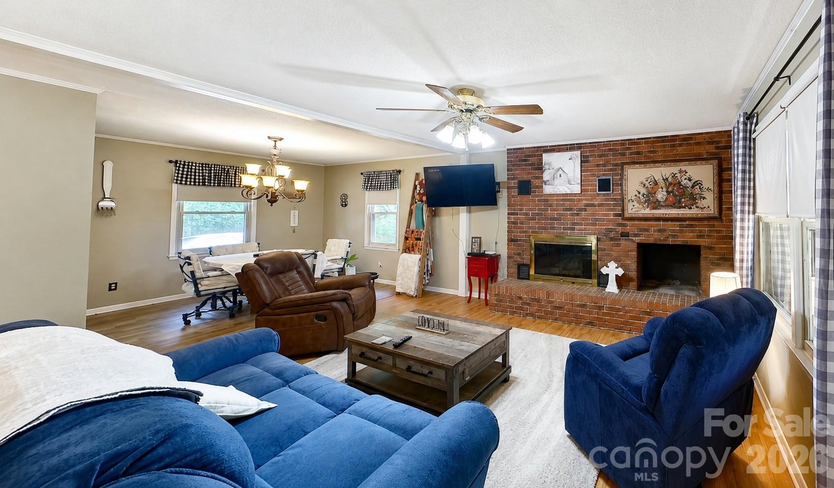 5965 Highway 97 Road