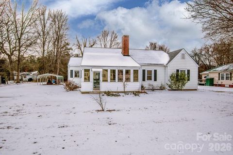 198 Center Street Cooleemee NC 27014