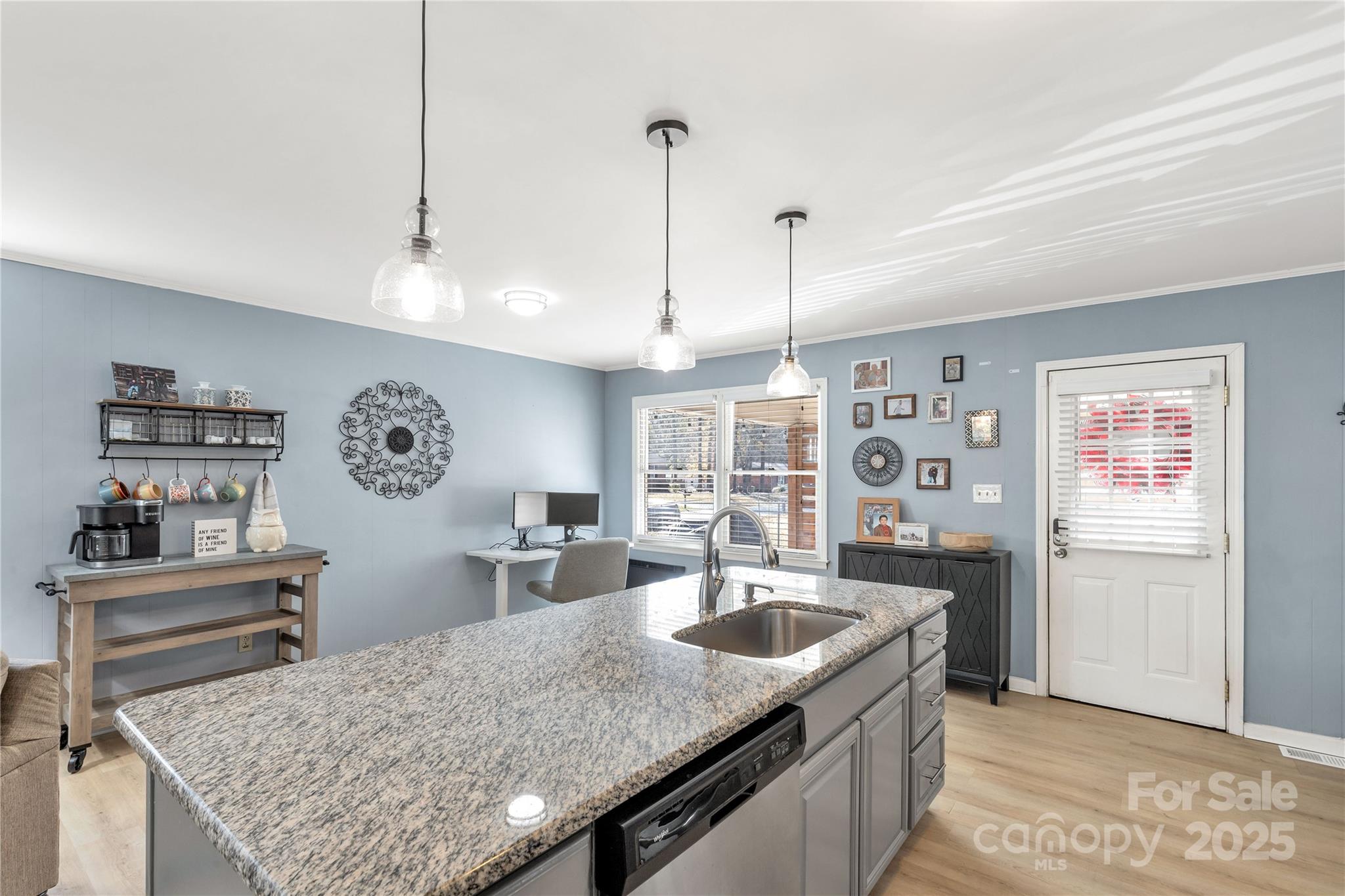 1513 University Drive