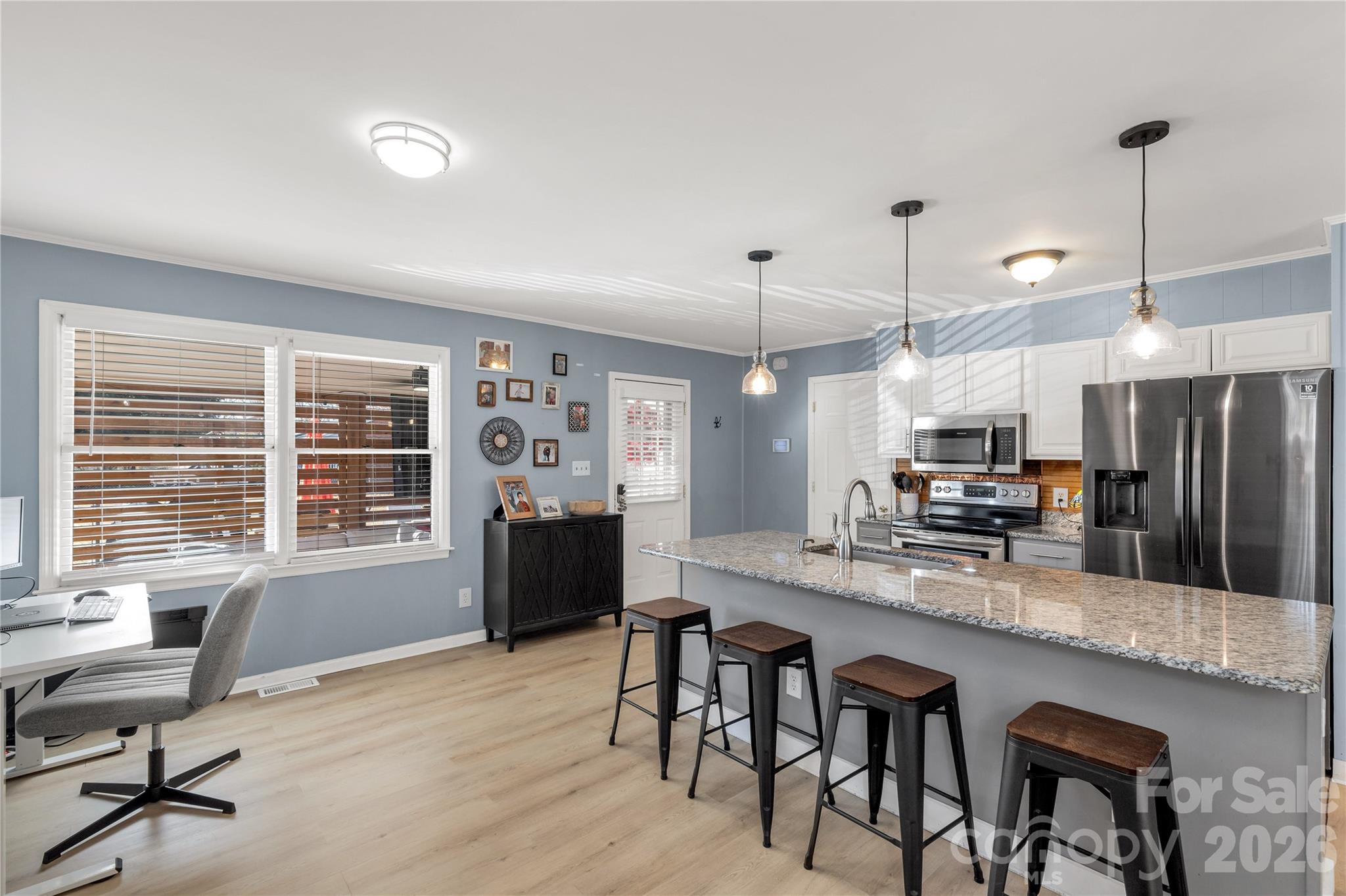 1513 University Drive