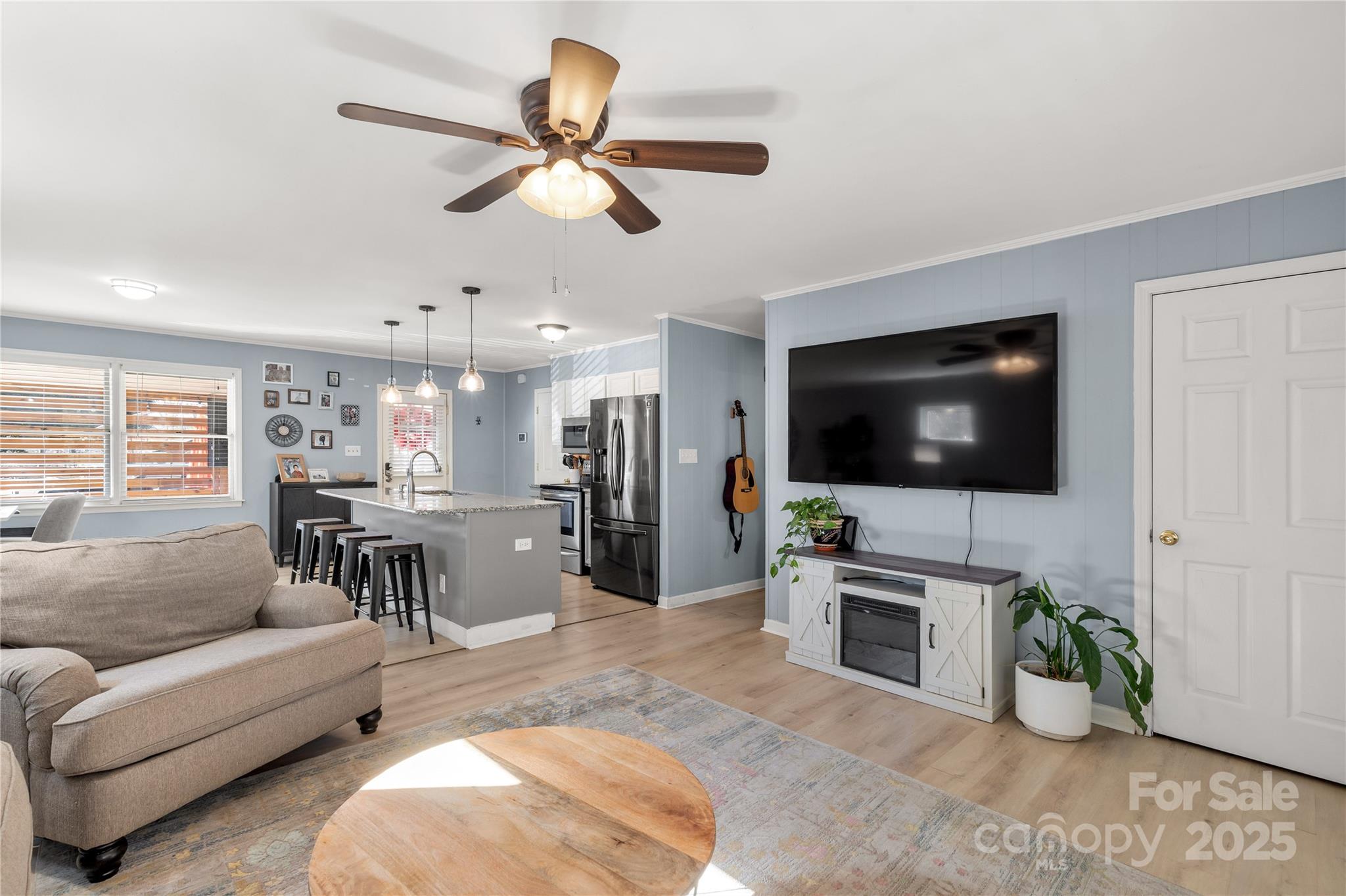 1513 University Drive