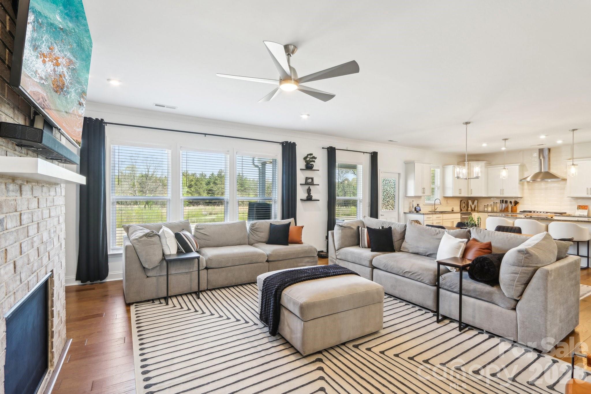 13102 Petrel Place