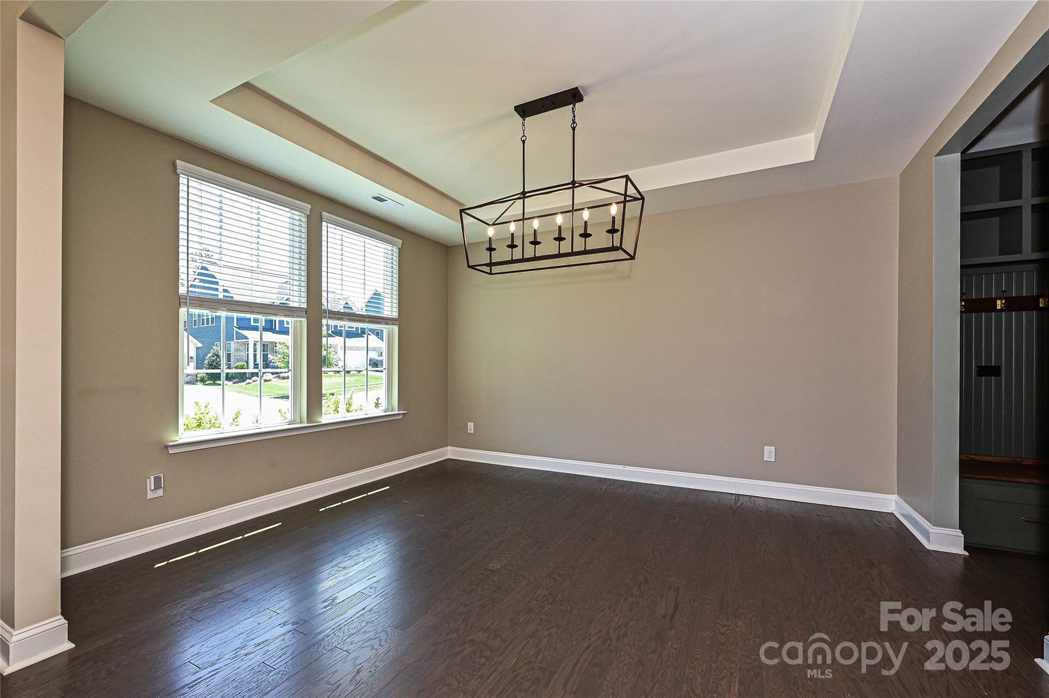 2025 Sweet Magnolia Lane