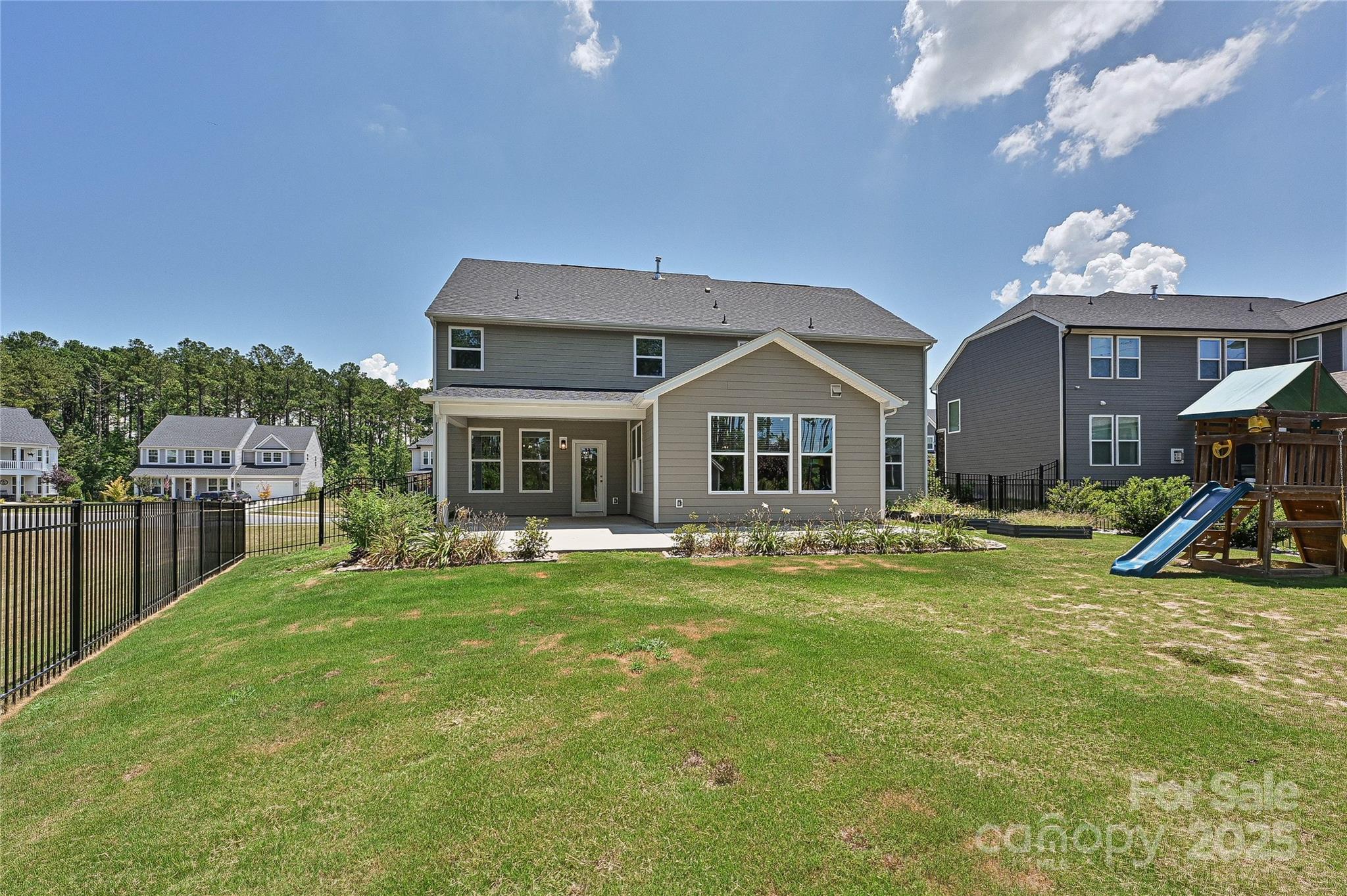 Paddlers Cove - Residential