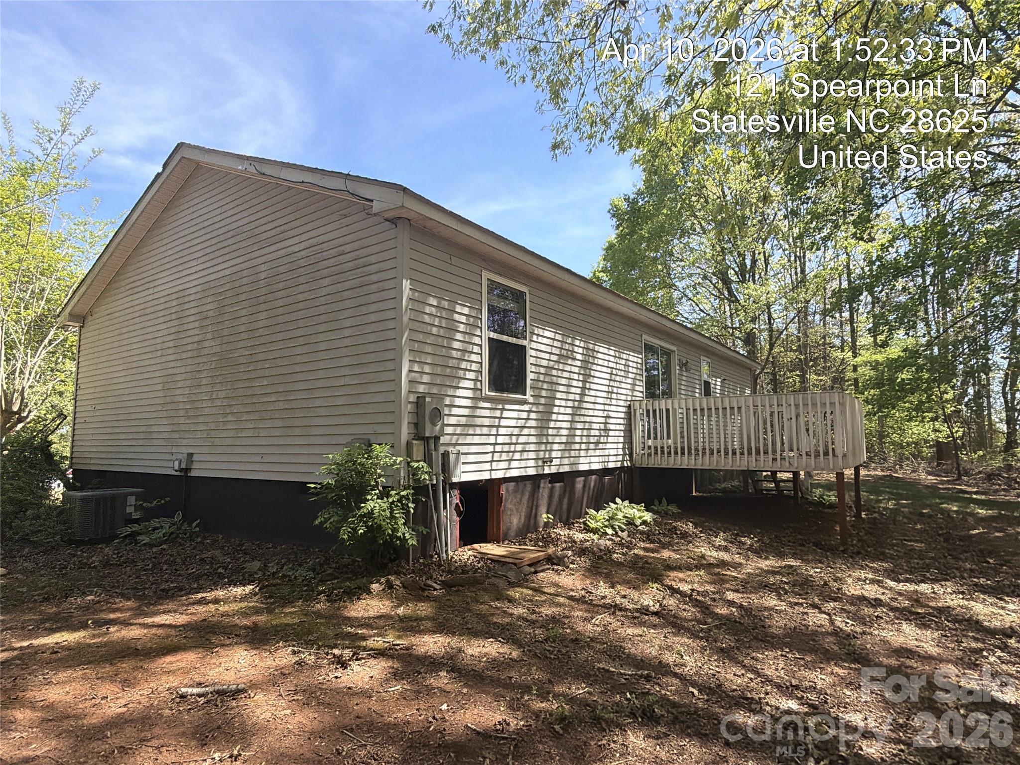 121 Spearpoint Lane 13