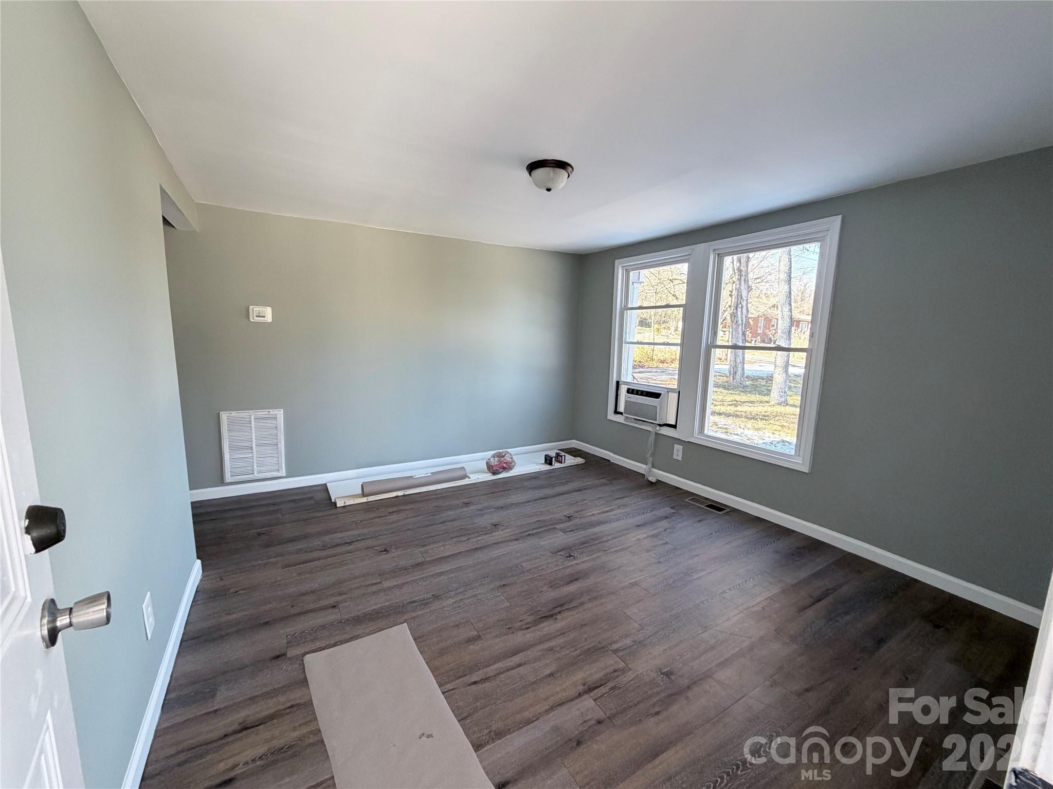 1010 A-B Tennessee Street