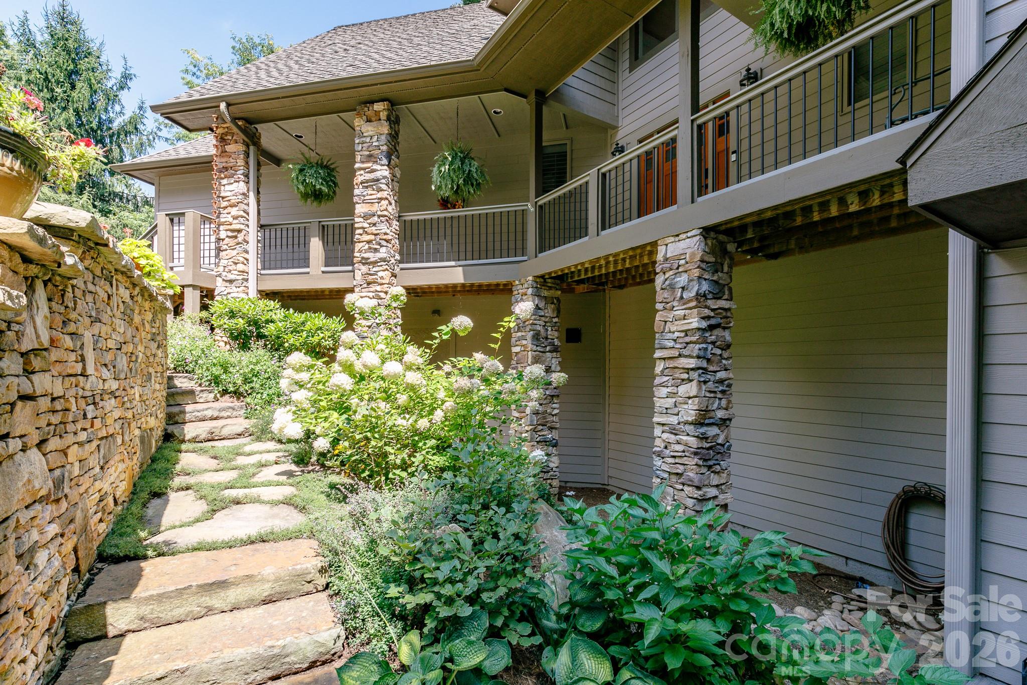 Mountain Air - Residential