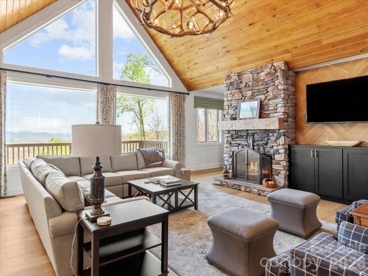 Mountain Air - Residential