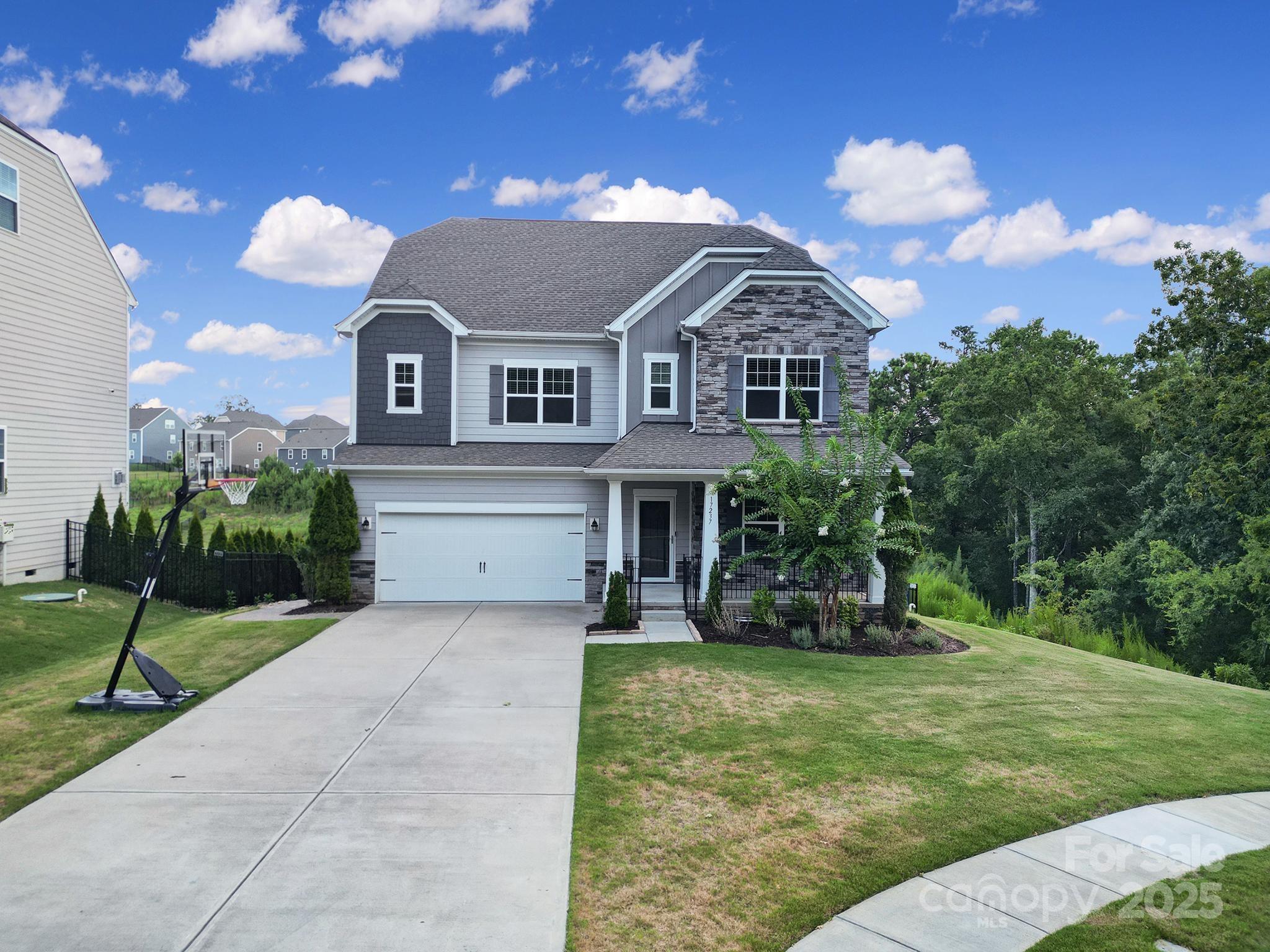17237 Rider Wood Lane