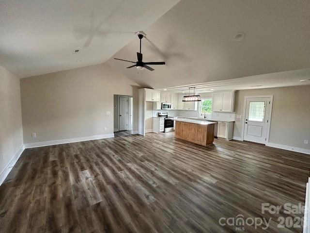 295 Northbrook III School Road