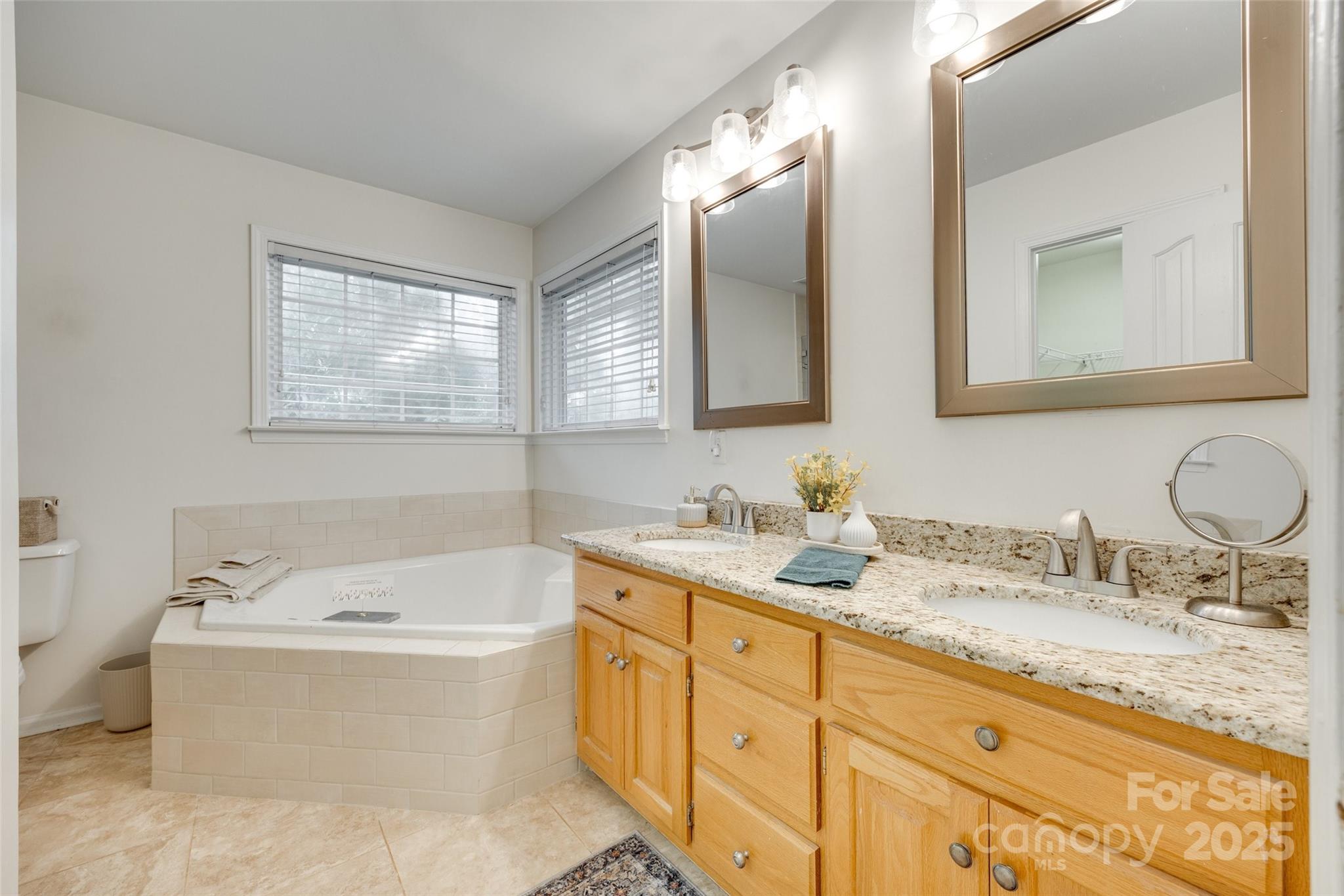 Regent Park - Residential