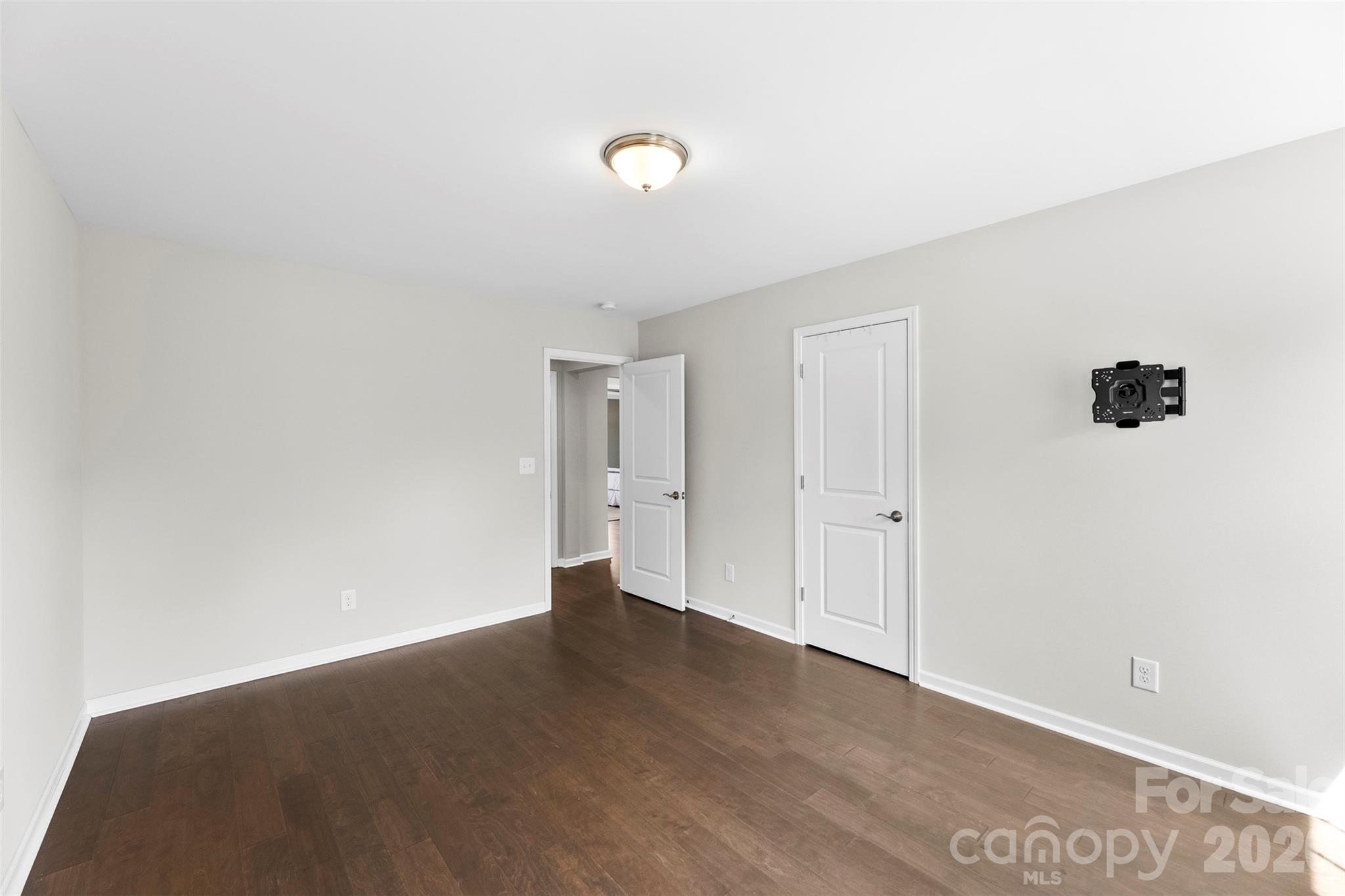 Waterford Glen - Residential