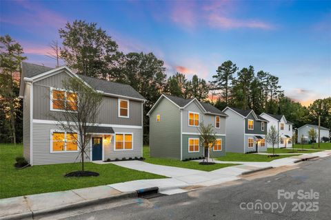 6335 Carver Boulevard Charlotte NC 28269