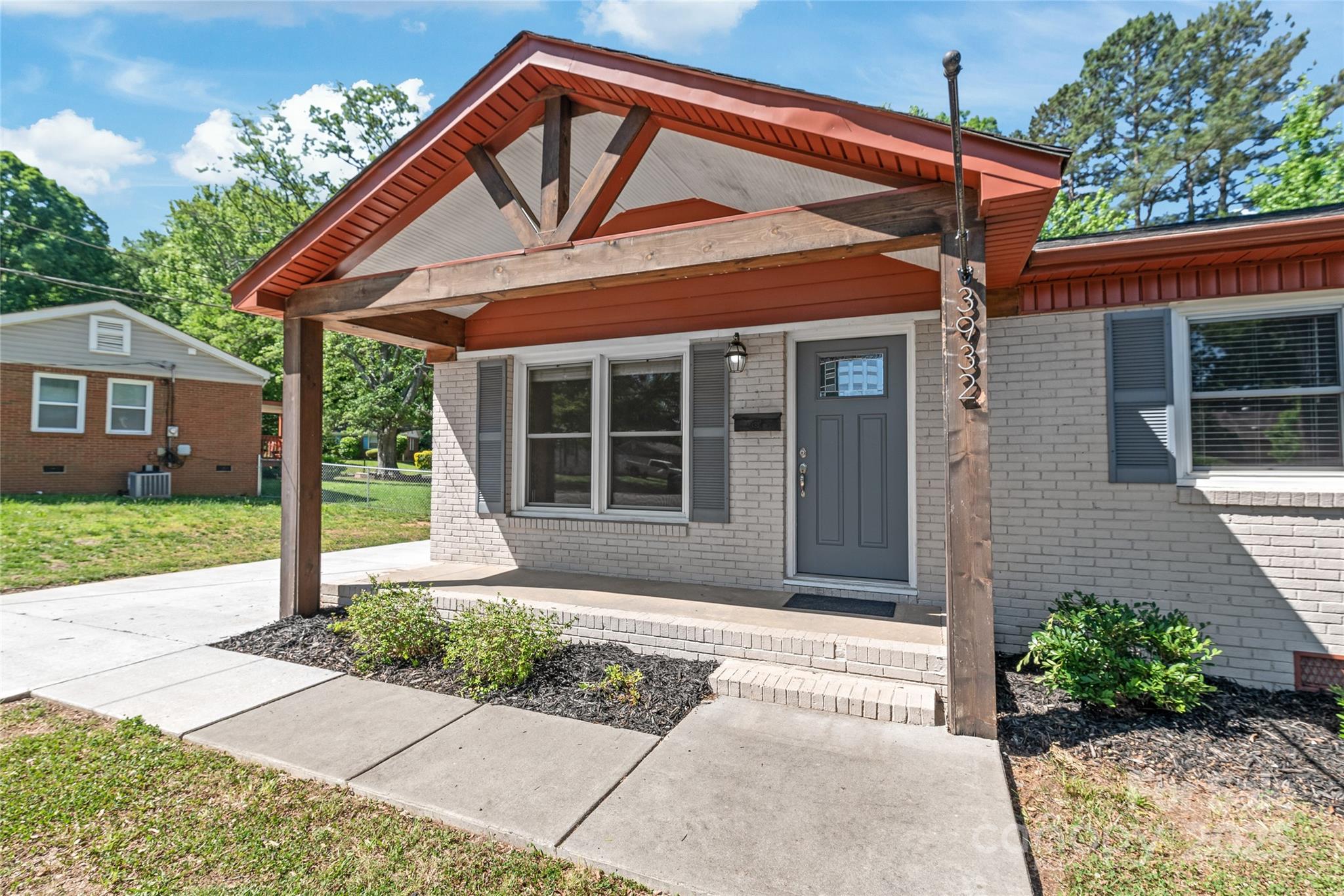 3932 Slagle Drive