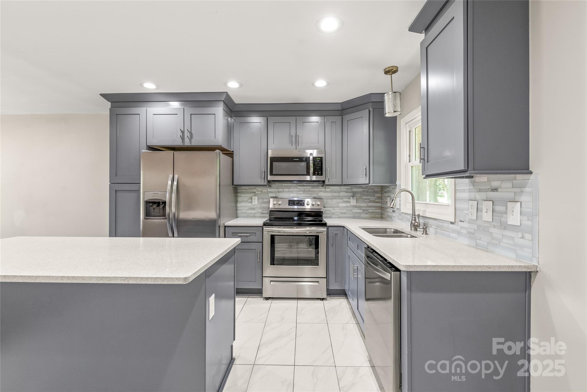 3932 Slagle Drive