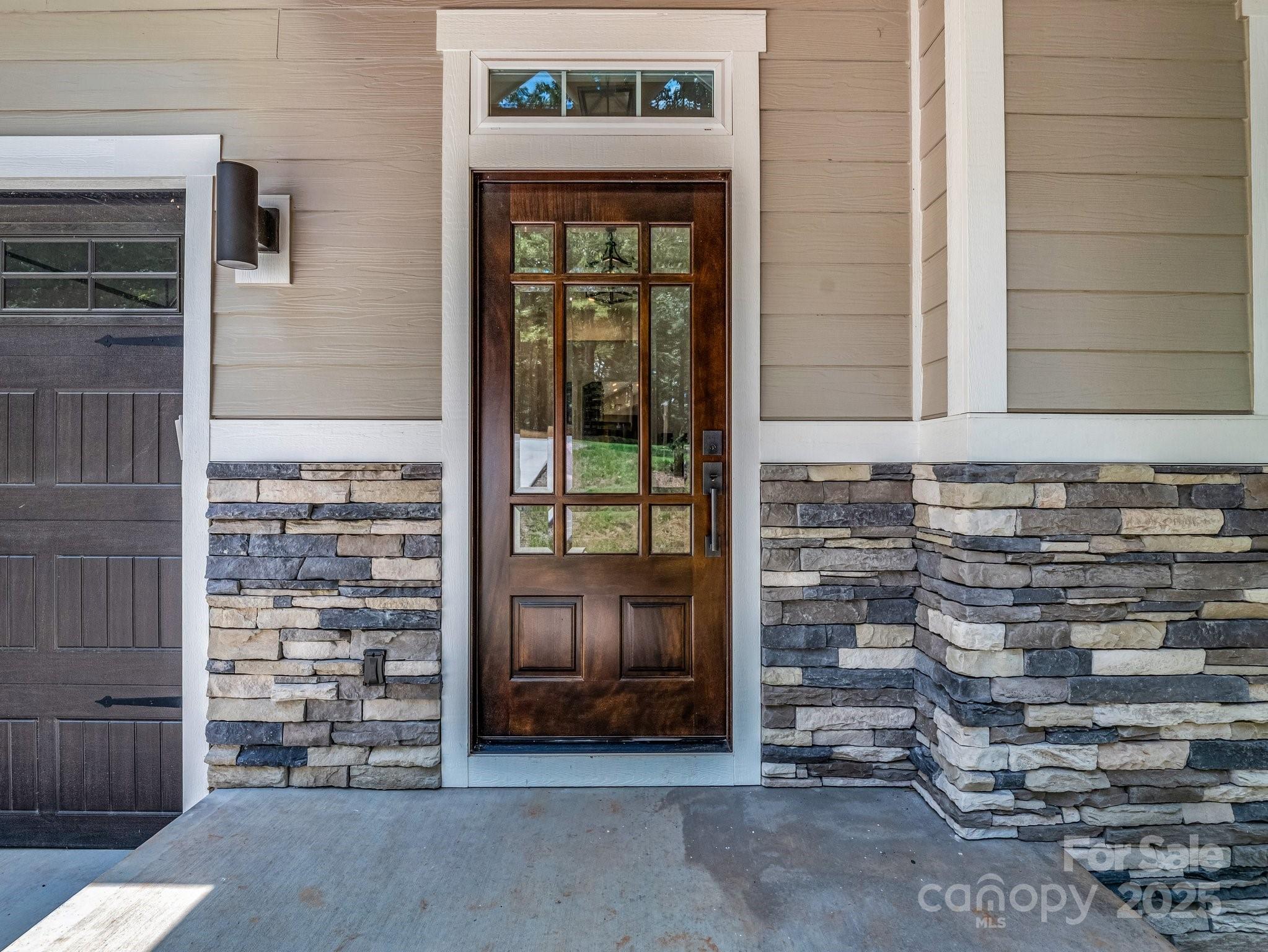 492 Mountain View Drive